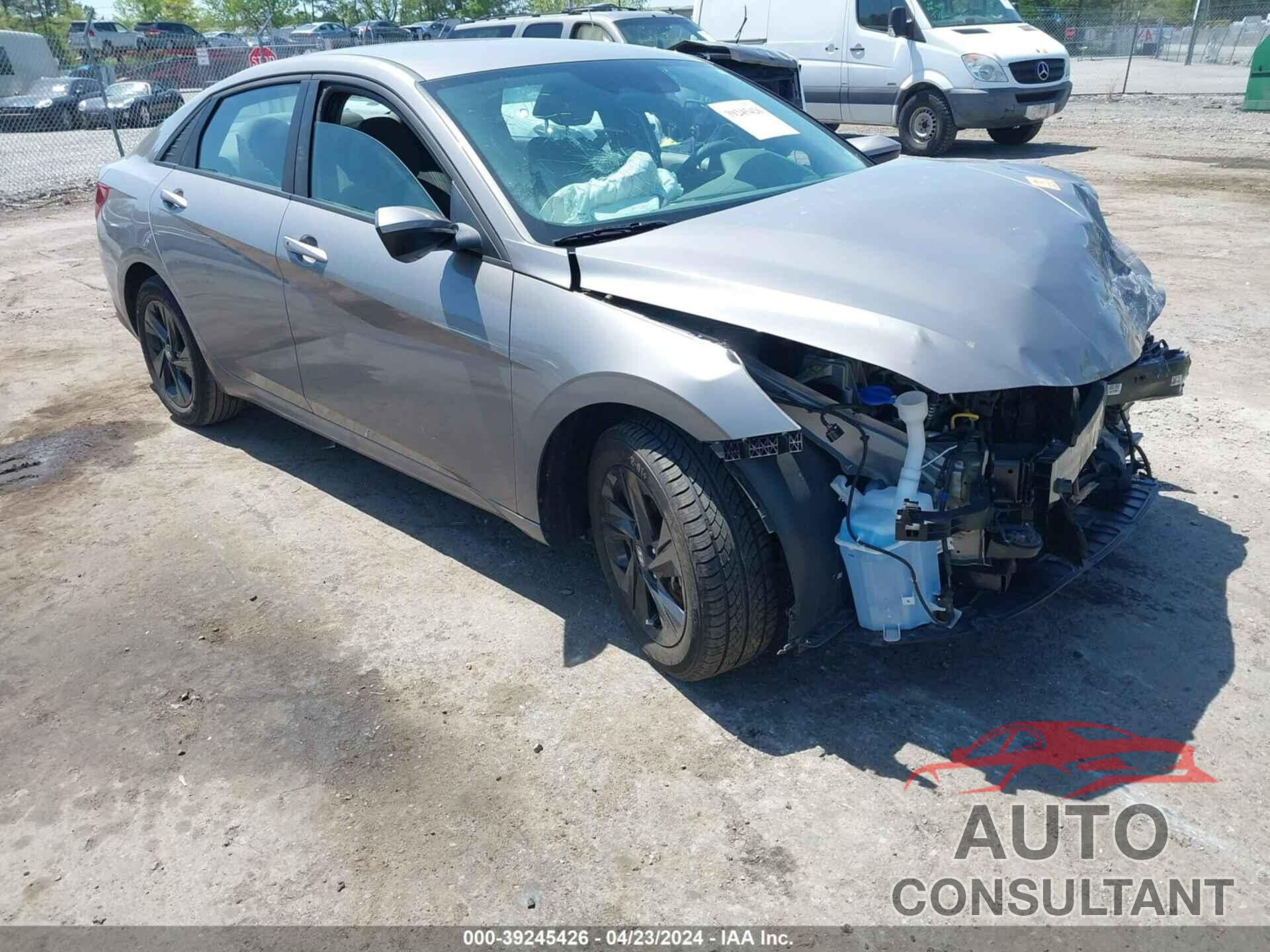HYUNDAI ELANTRA 2022 - KMHLM4AG1NU361155
