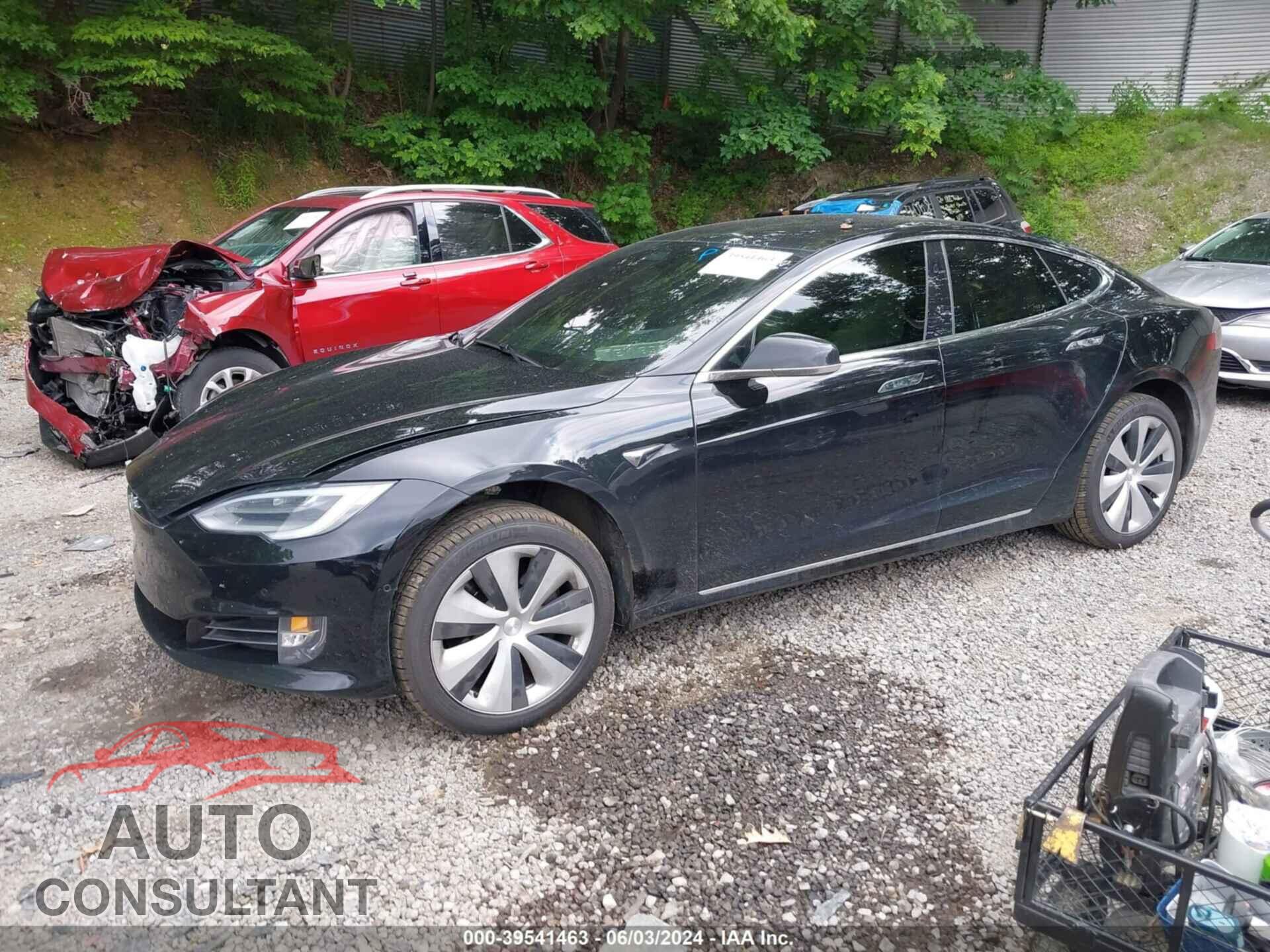 TESLA MODEL S 2021 - 5YJSA1E27MF424420