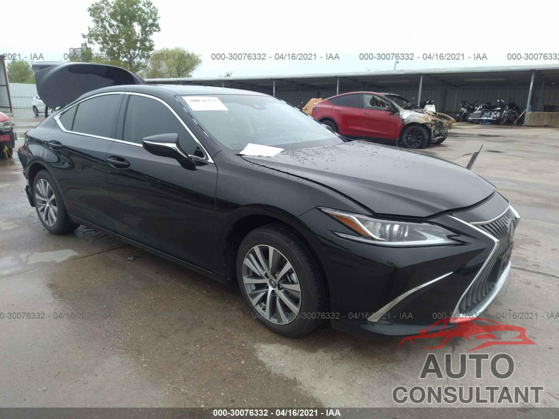 LEXUS ES 2020 - 58ADZ1B17LU075007