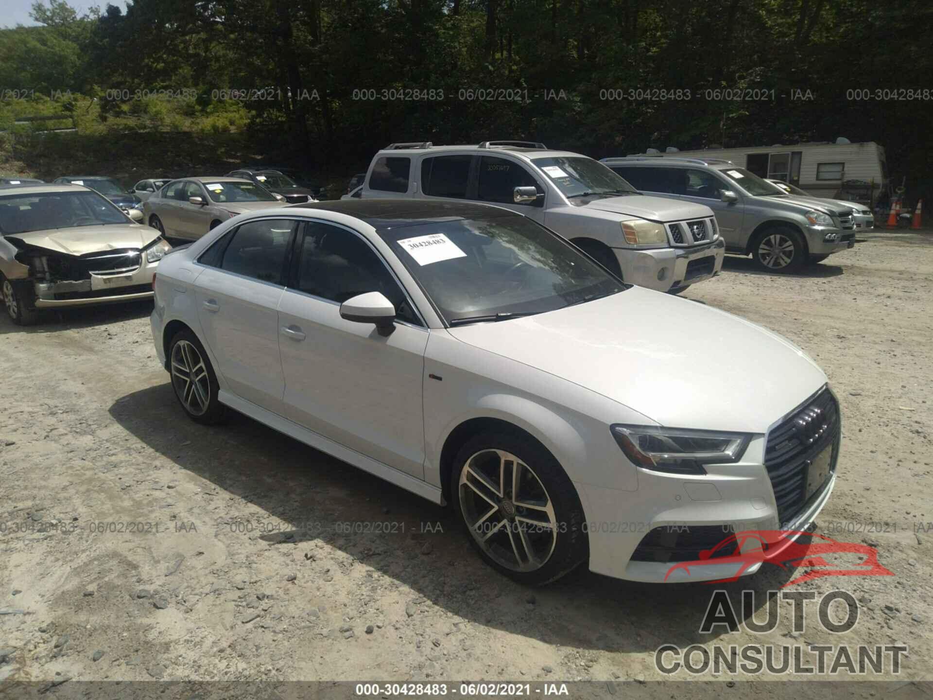 AUDI A3 SEDAN 2017 - WAUJ8GFFXH1009678