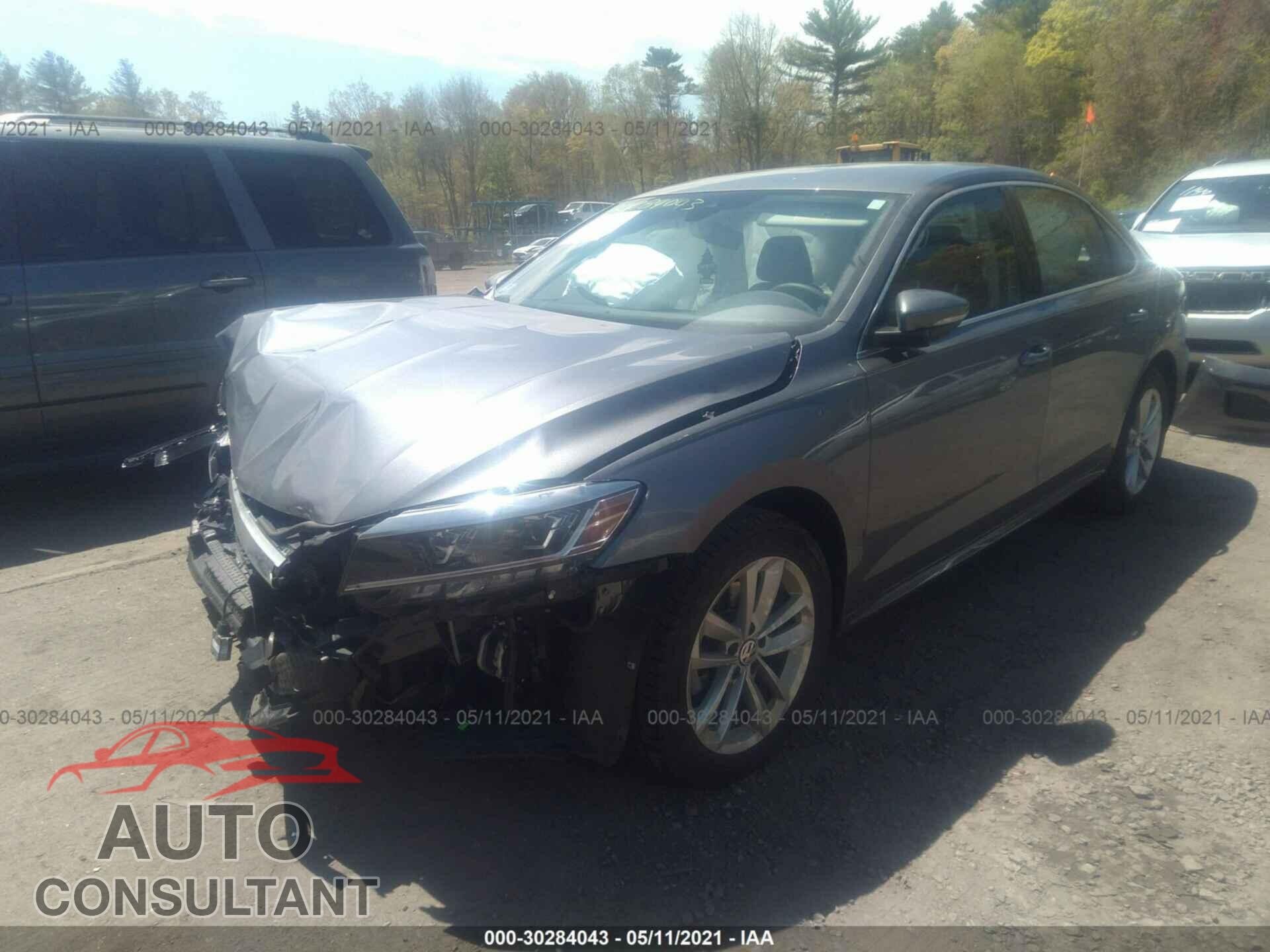 VOLKSWAGEN PASSAT 2020 - 1VWSA7A32LC026560