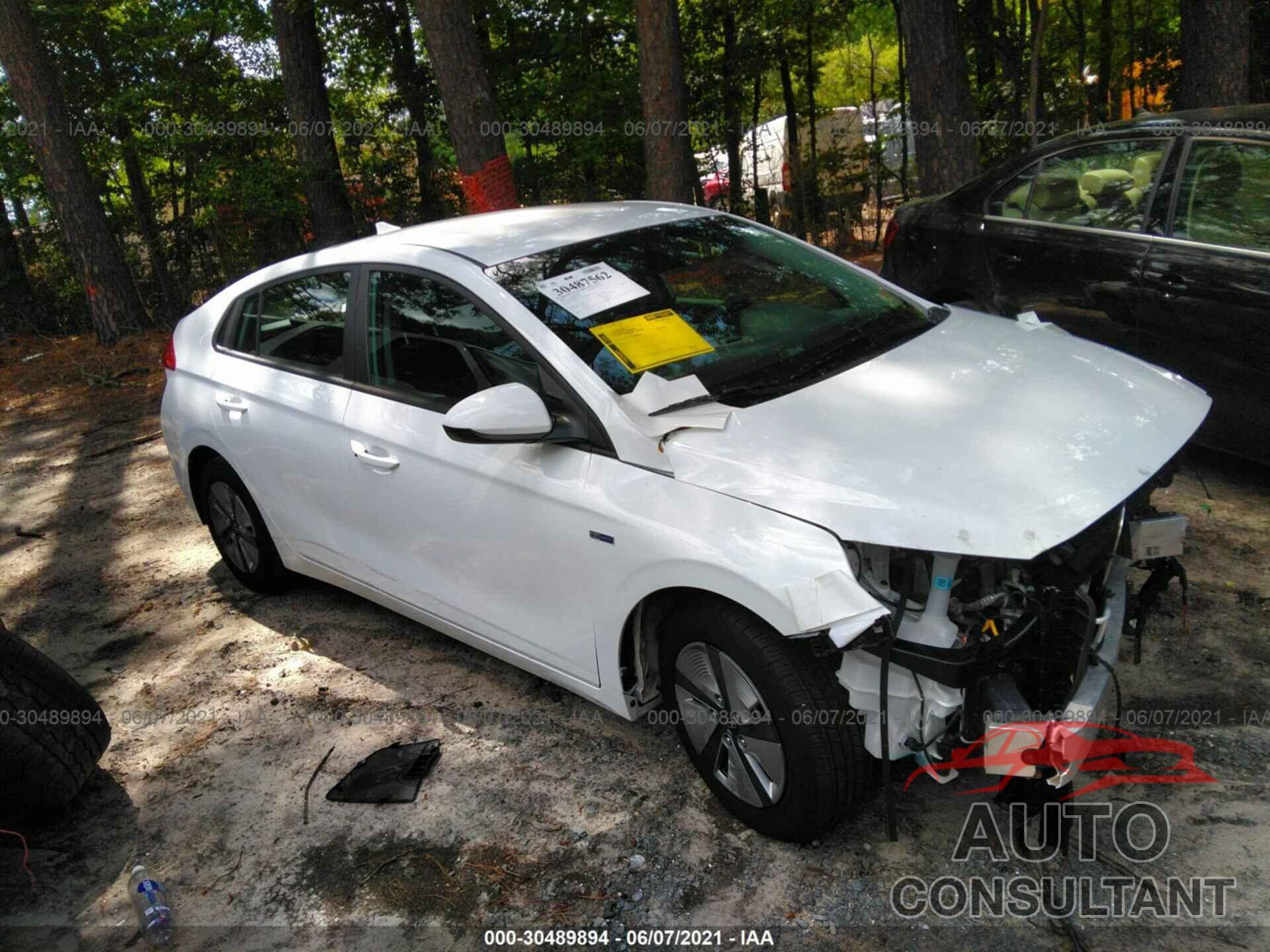 HYUNDAI IONIQ HYBRID 2019 - KMHC65LC3KU179589