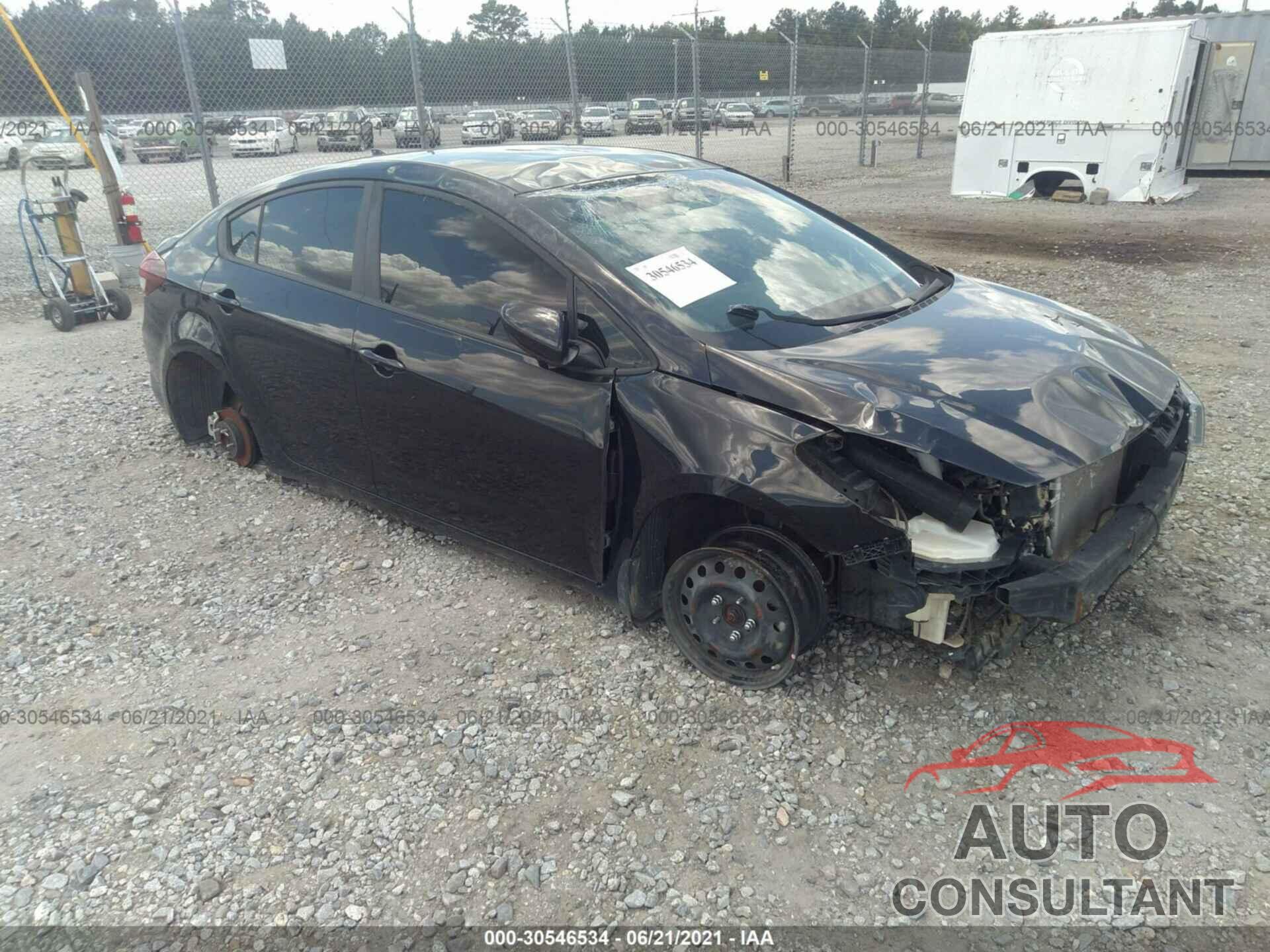 KIA FORTE 2018 - 3KPFK4A79JE270649
