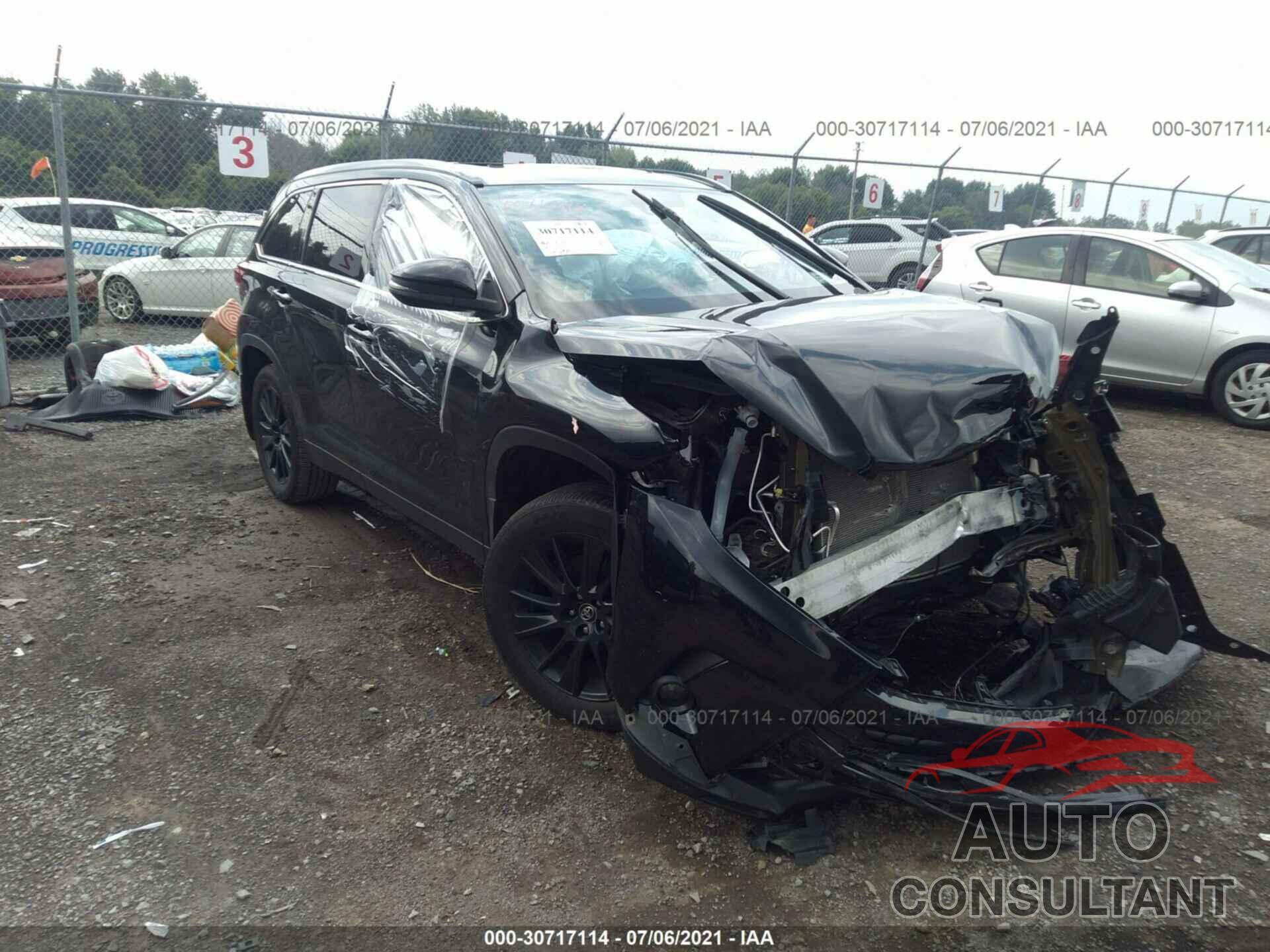 TOYOTA HIGHLANDER 2019 - 5TDJZRFHXKS592552