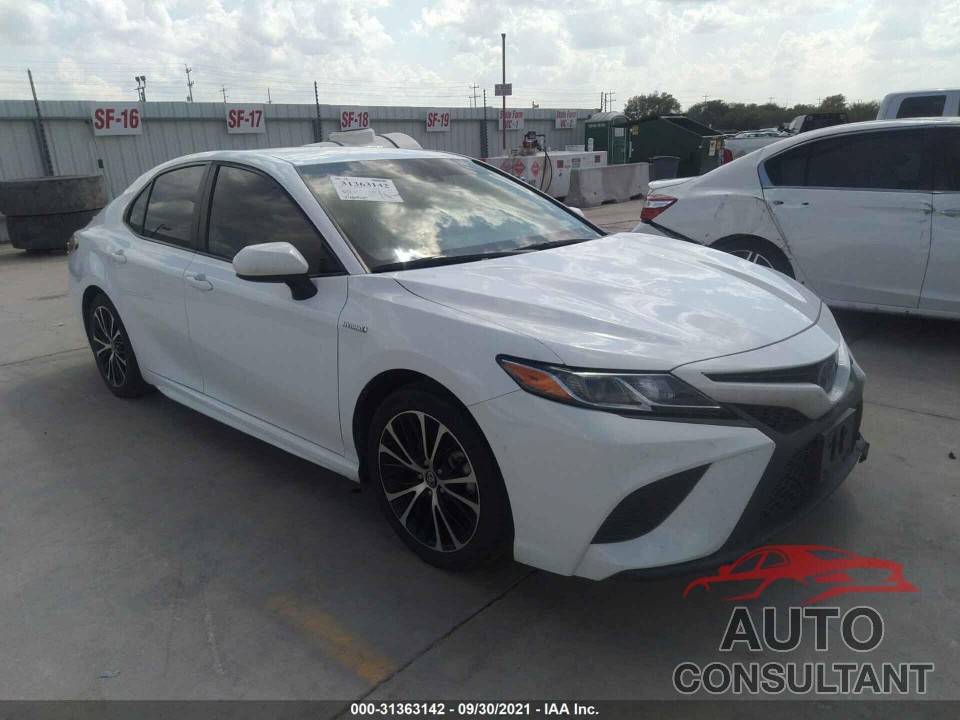 TOYOTA CAMRY 2019 - 4T1B21HK3KU515273