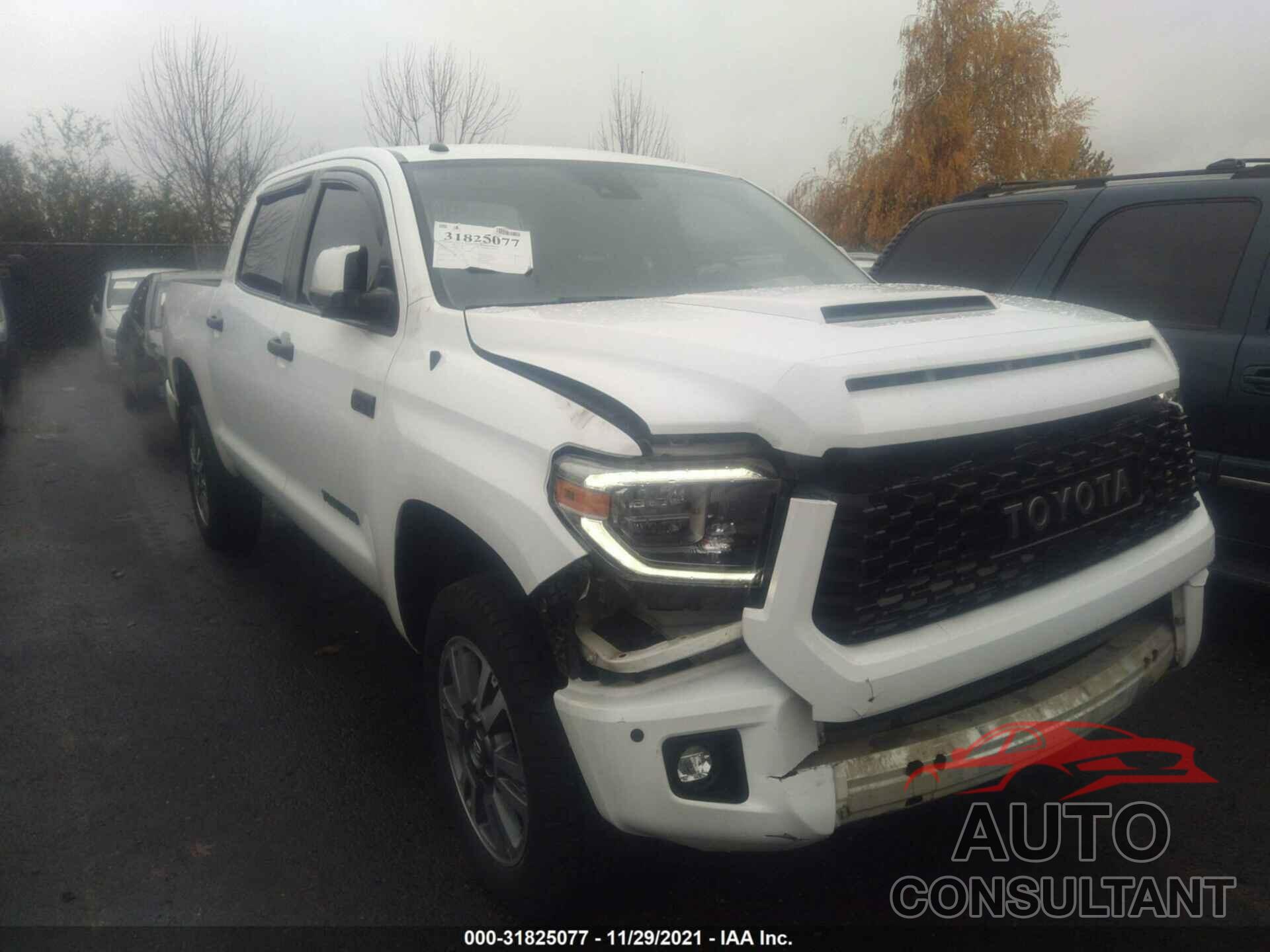 TOYOTA TUNDRA 4WD 2018 - 5TFDY5F12JX748684