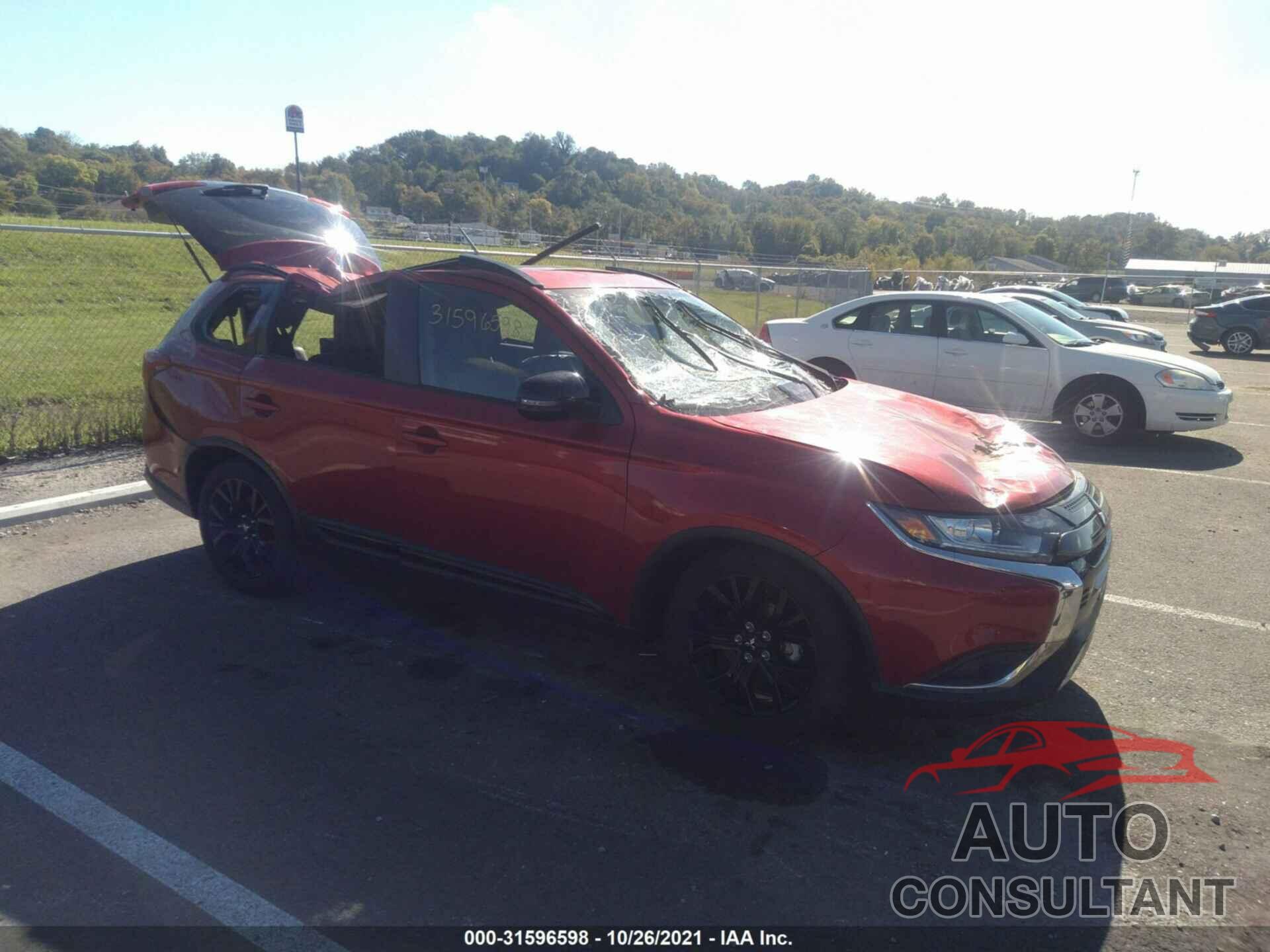 MITSUBISHI OUTLANDER 2019 - JA4AD3A37KZ030933