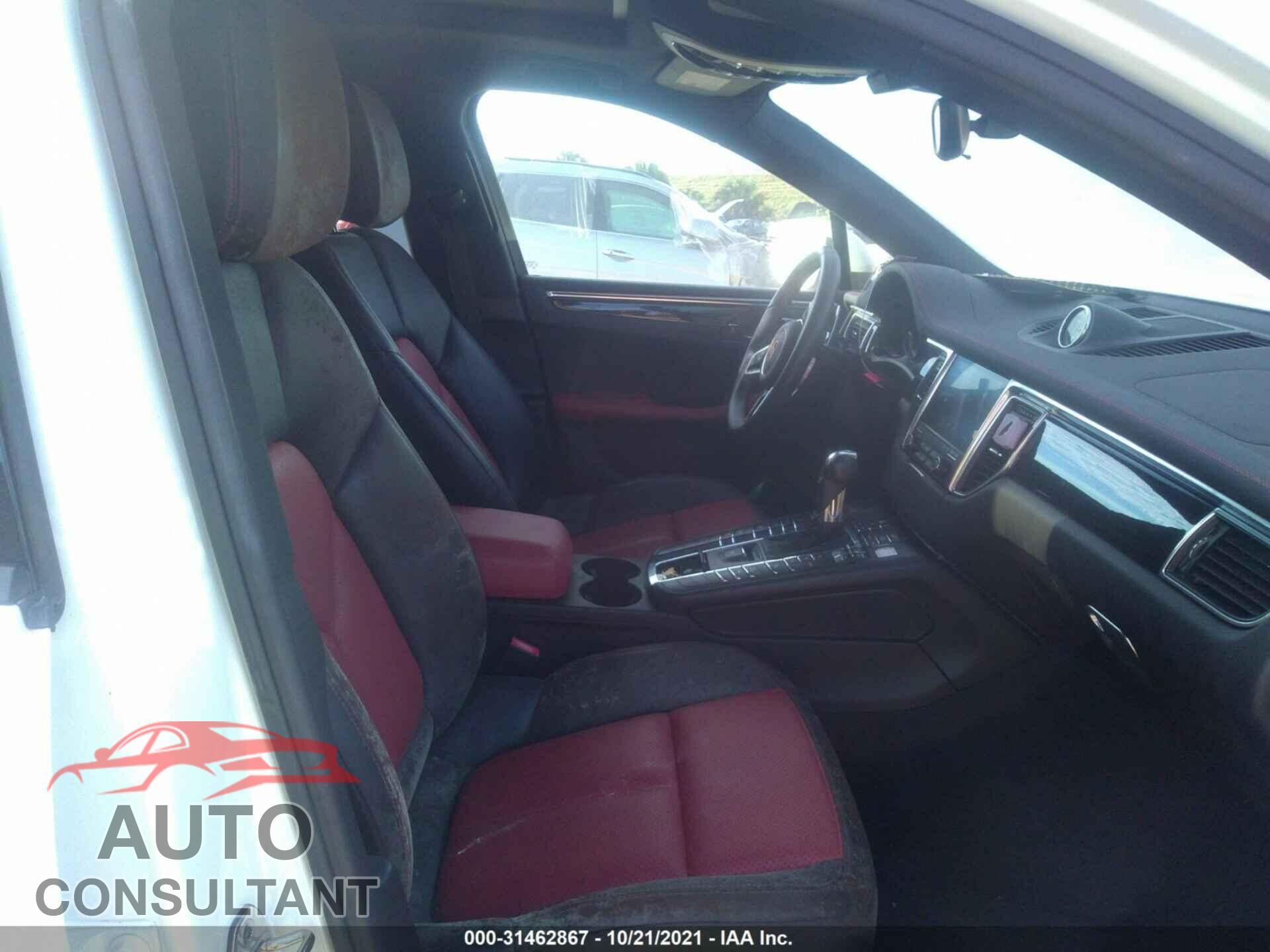 PORSCHE MACAN 2017 - WP1AA2A56HLB08669