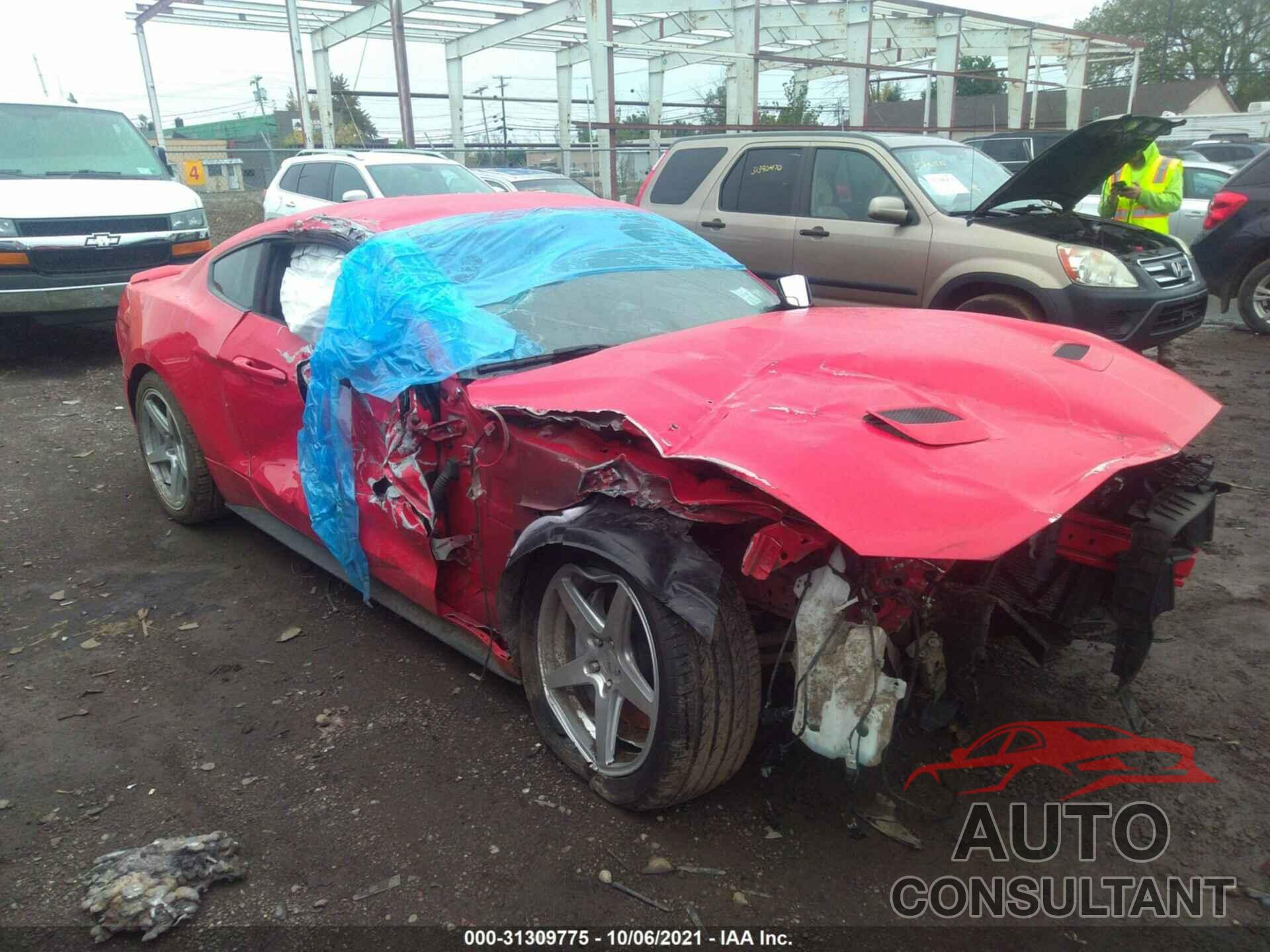 FORD MUSTANG 2020 - 1FA6P8CF4L5112382