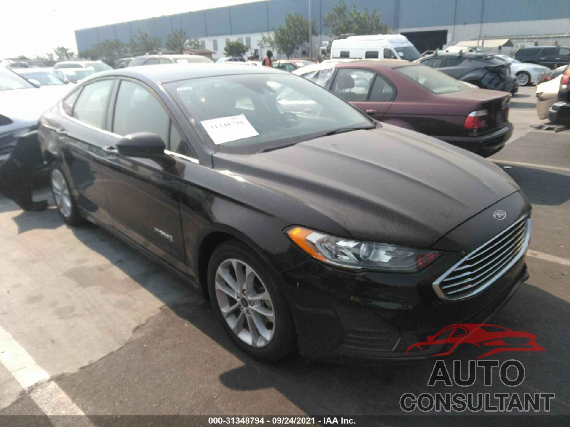 FORD FUSION HYBRID 2019 - 3FA6P0LU6KR209059