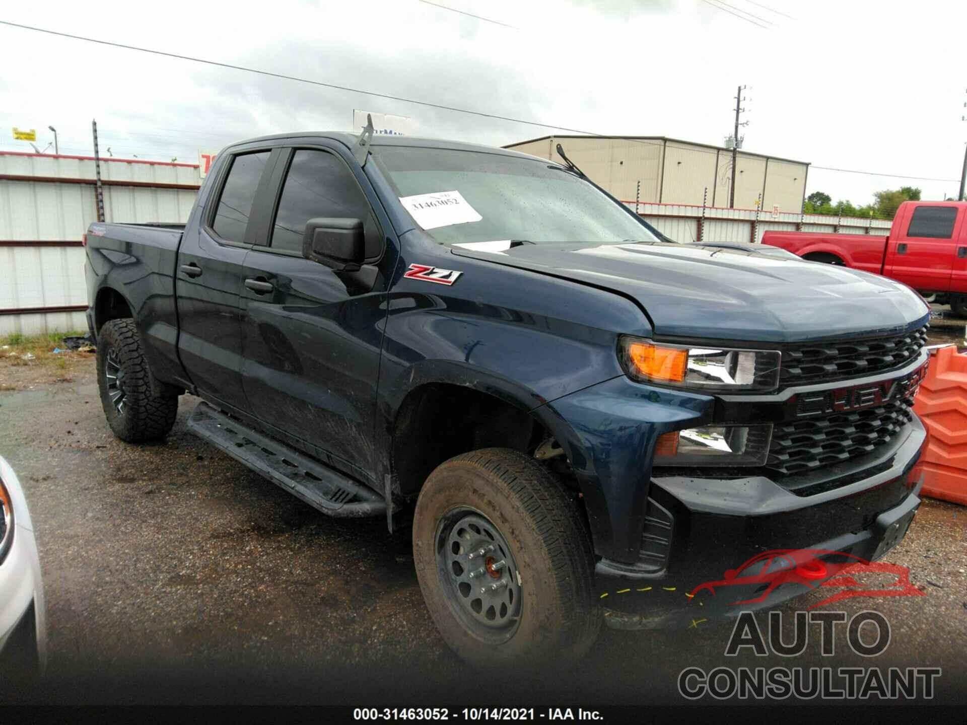 CHEVROLET SILVERADO 1500 2020 - 1GCRYCEF2LZ240178