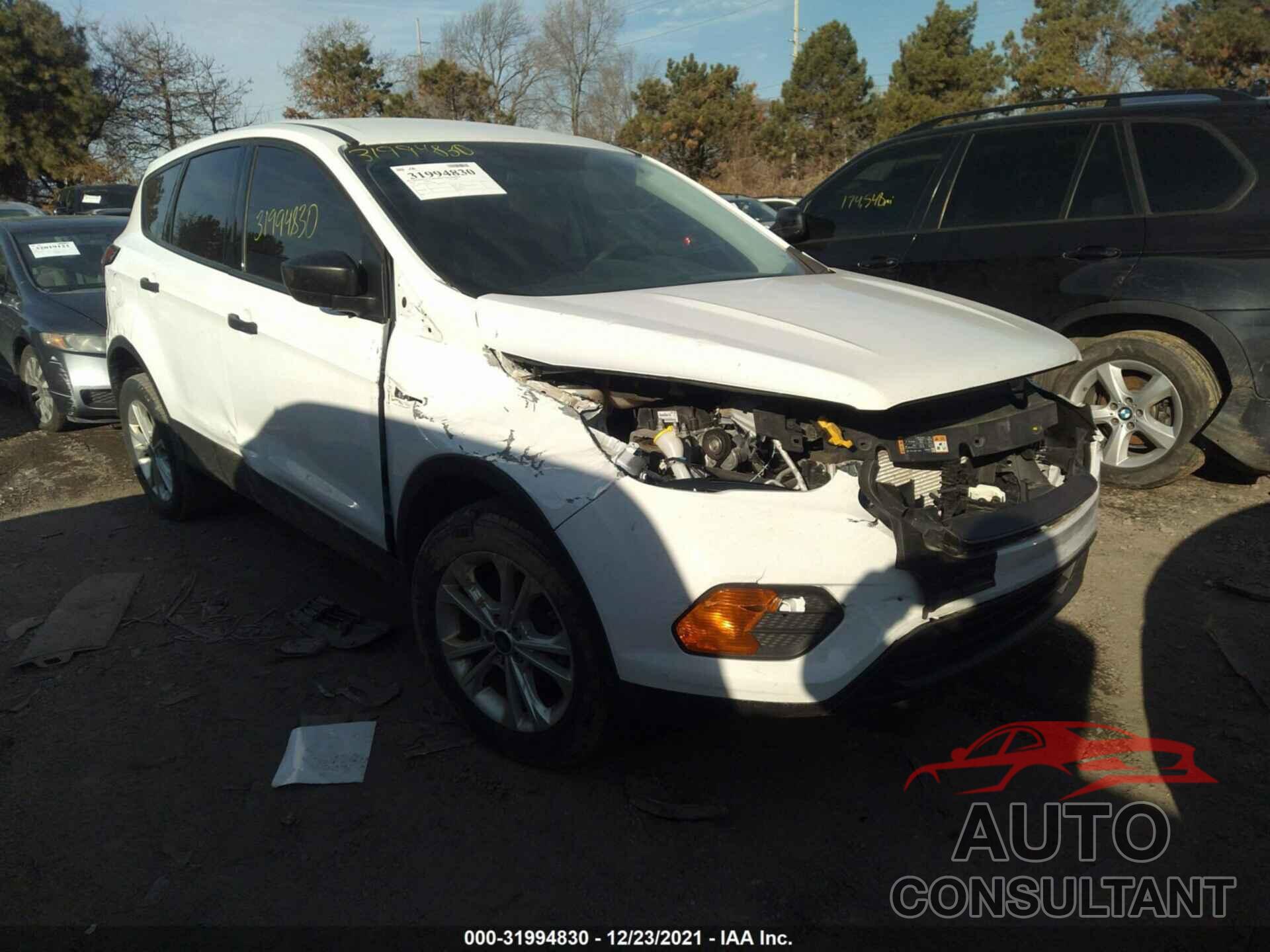 FORD ESCAPE 2019 - 1FMCU0F76KUA51841
