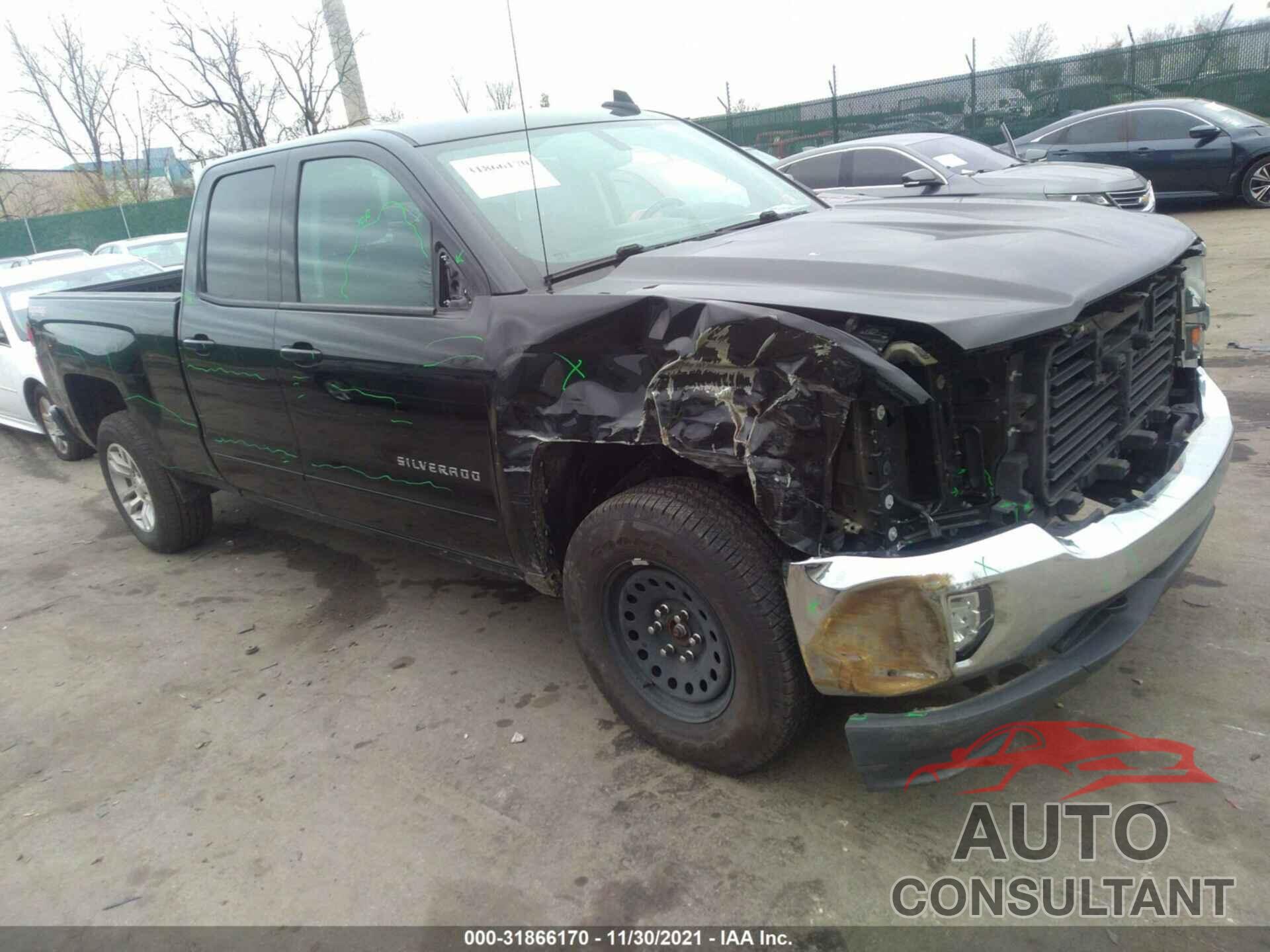 CHEVROLET SILVERADO 1500 2017 - 1GCVKREC8HZ126105