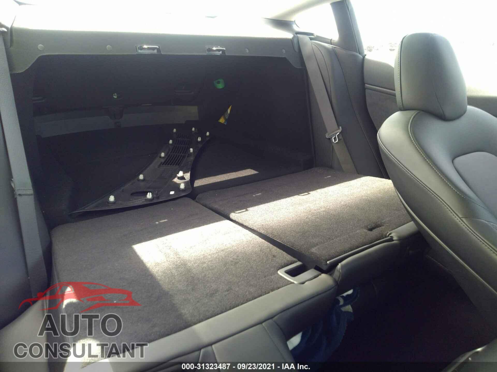 TESLA MODEL 3 2018 - 5YJ3E1EA5JF013674