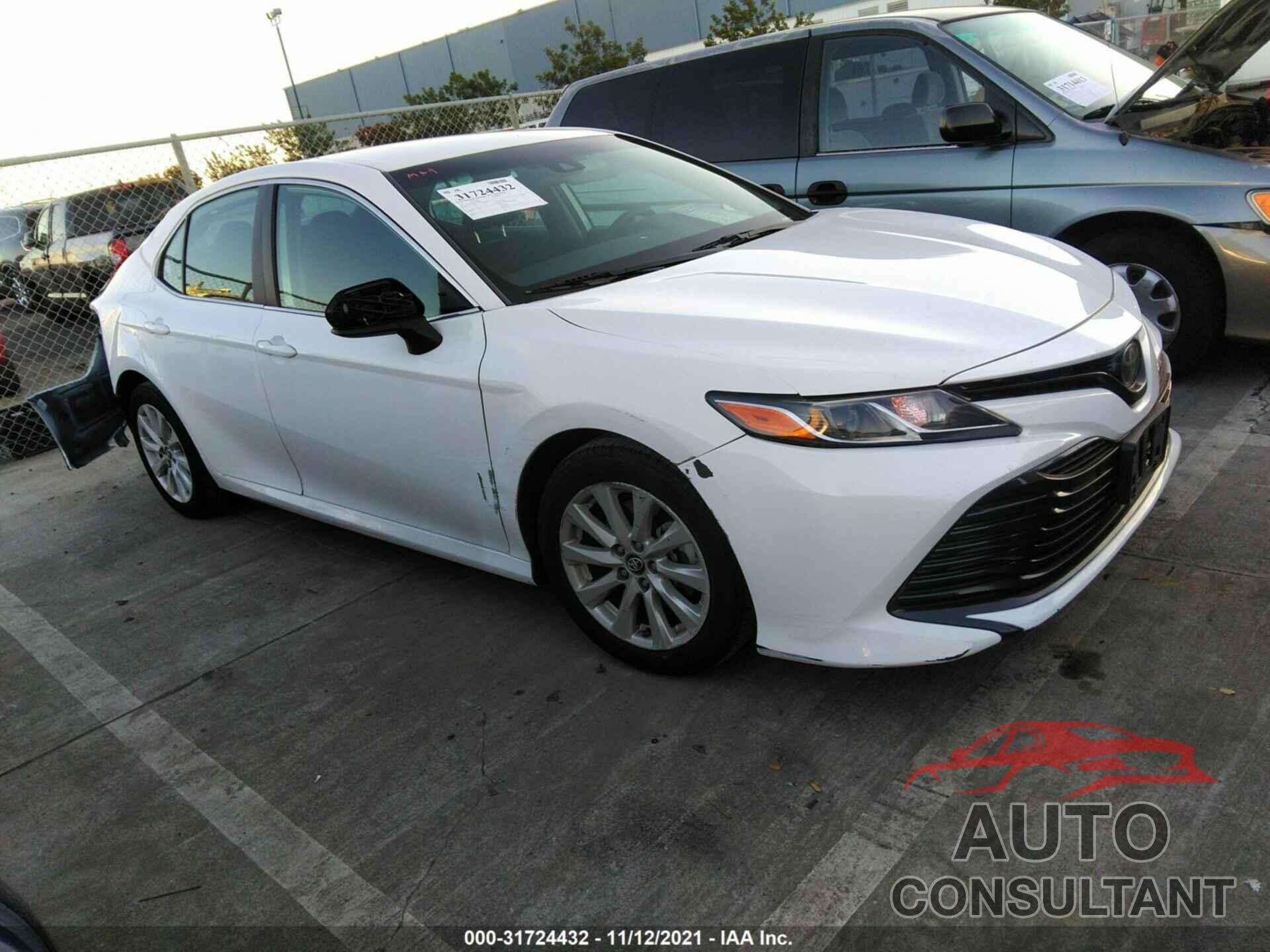 TOYOTA CAMRY 2019 - 4T1B11HK7KU205856