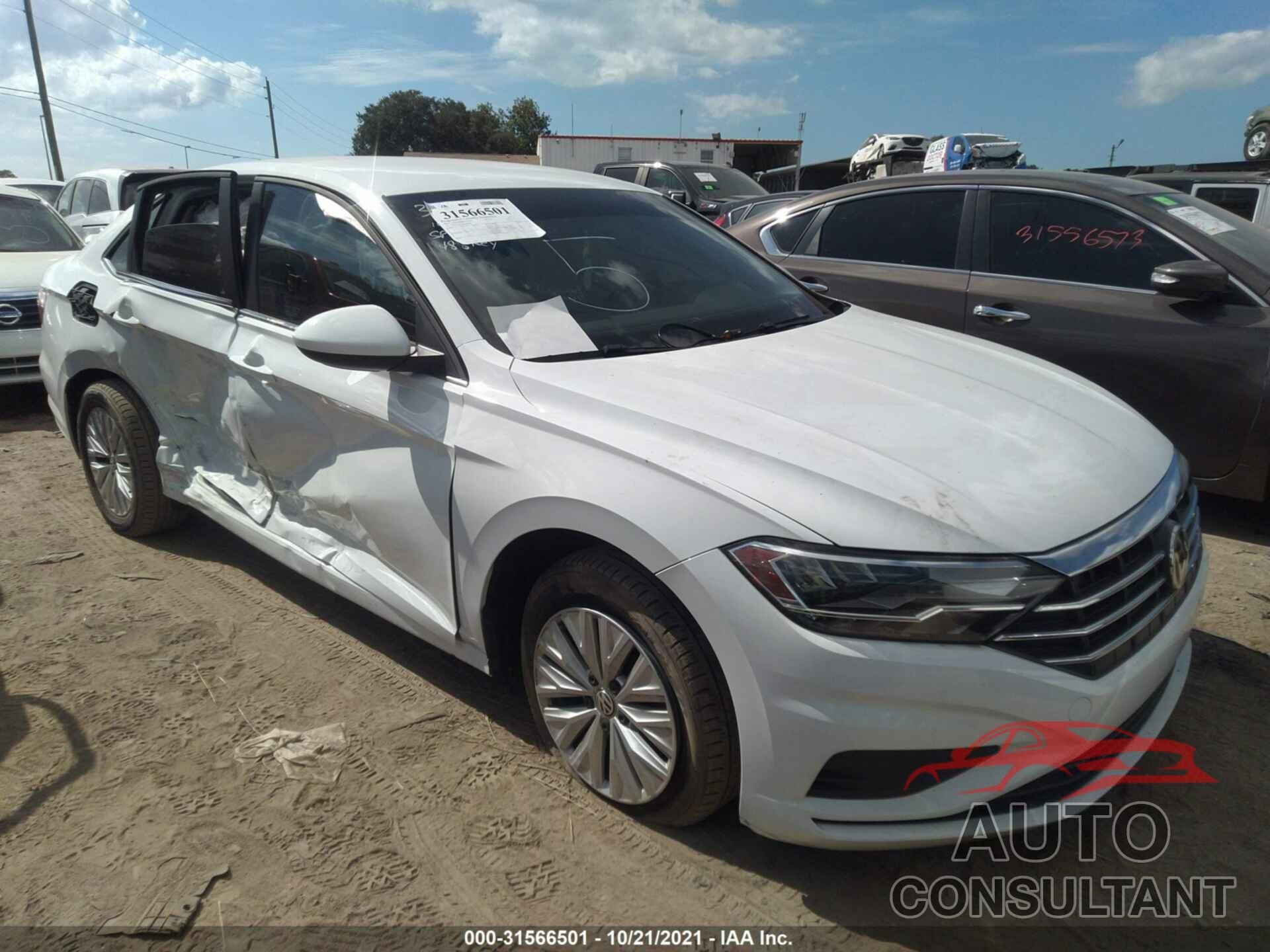 VOLKSWAGEN JETTA 2019 - 3VWC57BU4KM060030