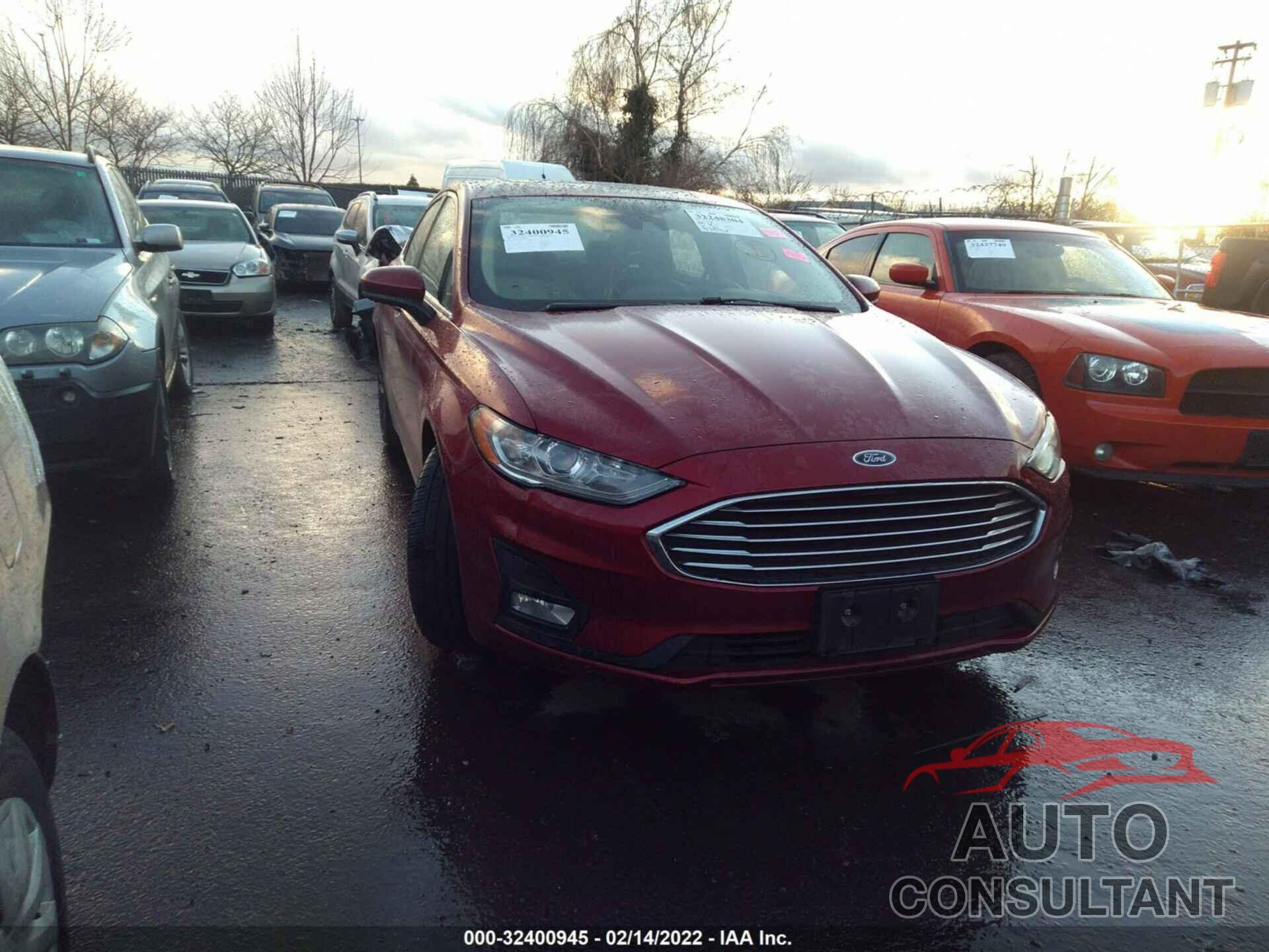 FORD FUSION 2019 - 3FA6P0T97KR104607