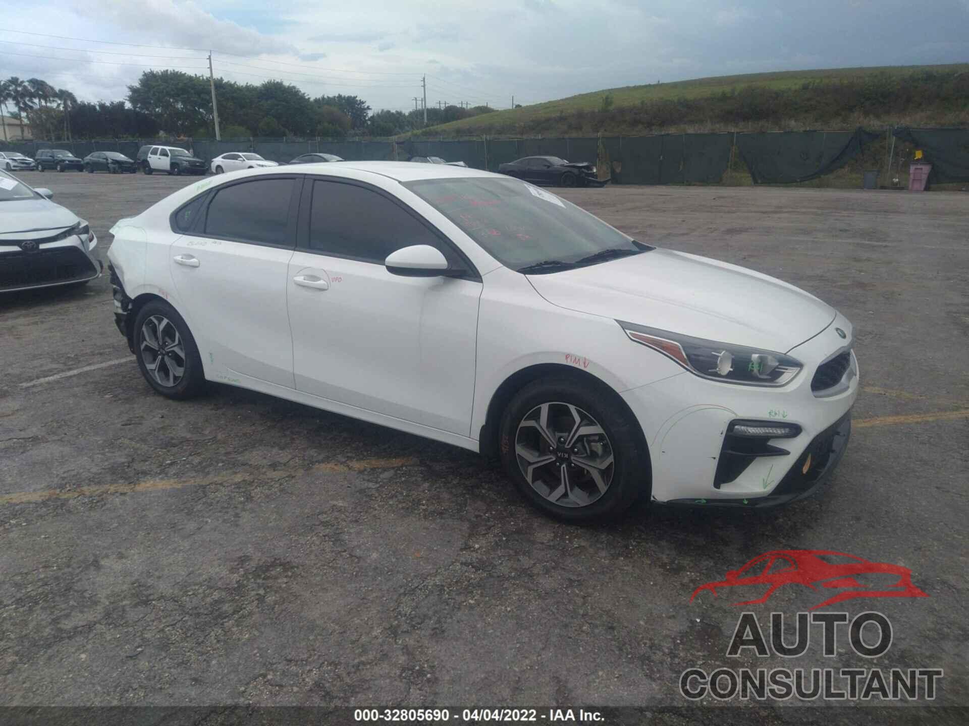 KIA FORTE 2019 - 3KPF24AD2KE058358