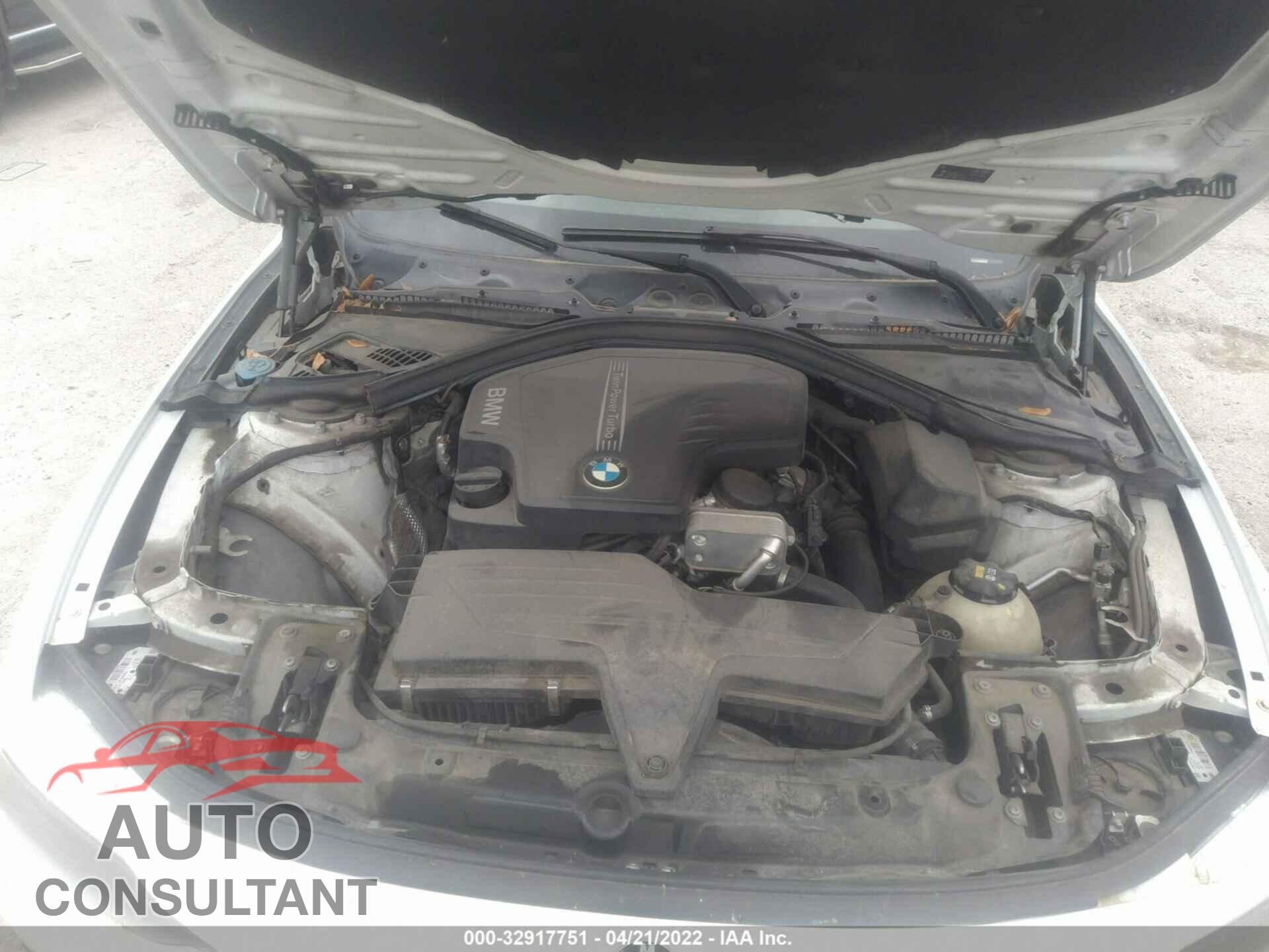BMW 3 SERIES 2016 - WBA8E1G51GNU11073