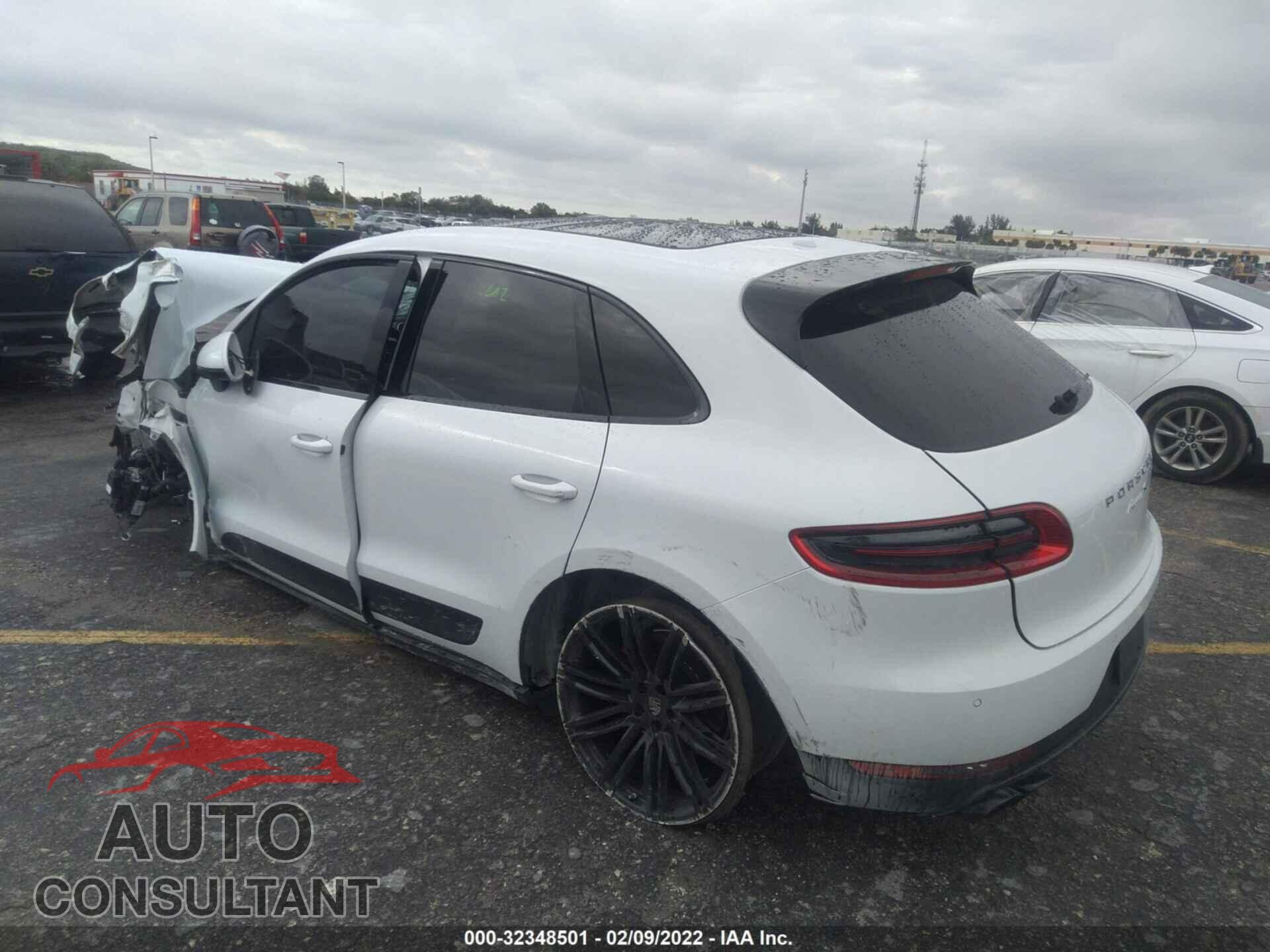 PORSCHE MACAN 2016 - WP1AB2A57GLB45516