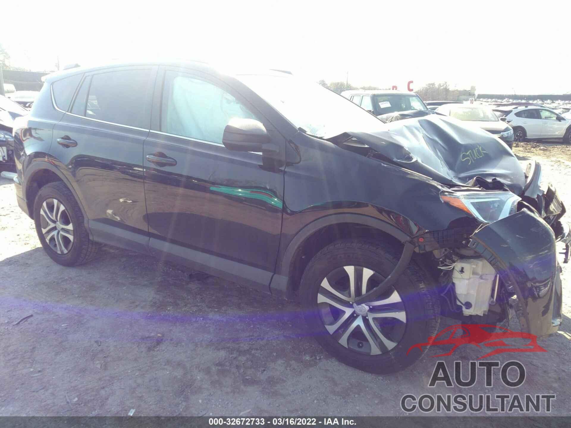 TOYOTA RAV4 2016 - 2T3BFREV9GW502365
