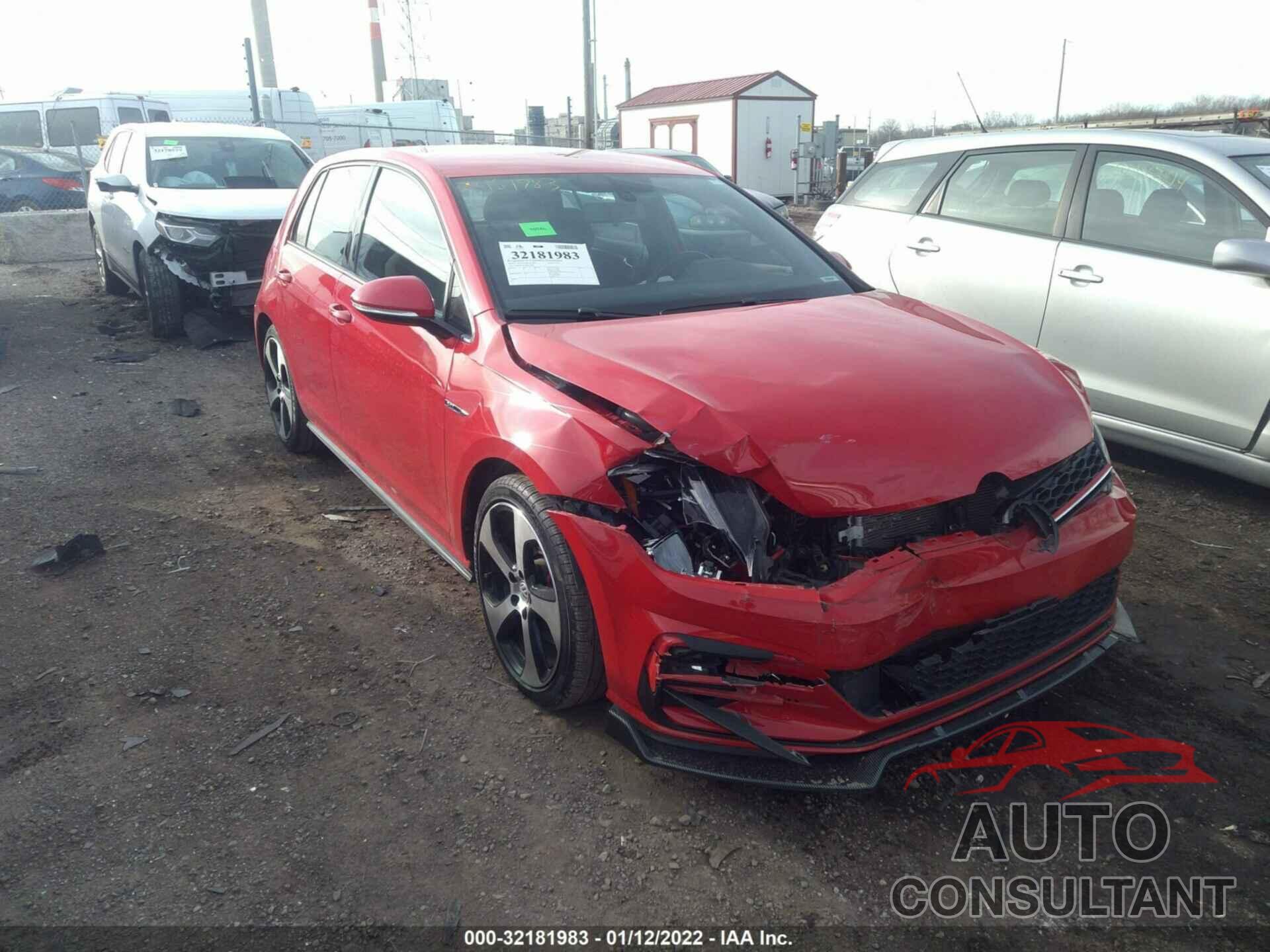 VOLKSWAGEN GOLF GTI 2018 - 3VW447AU4JM265905