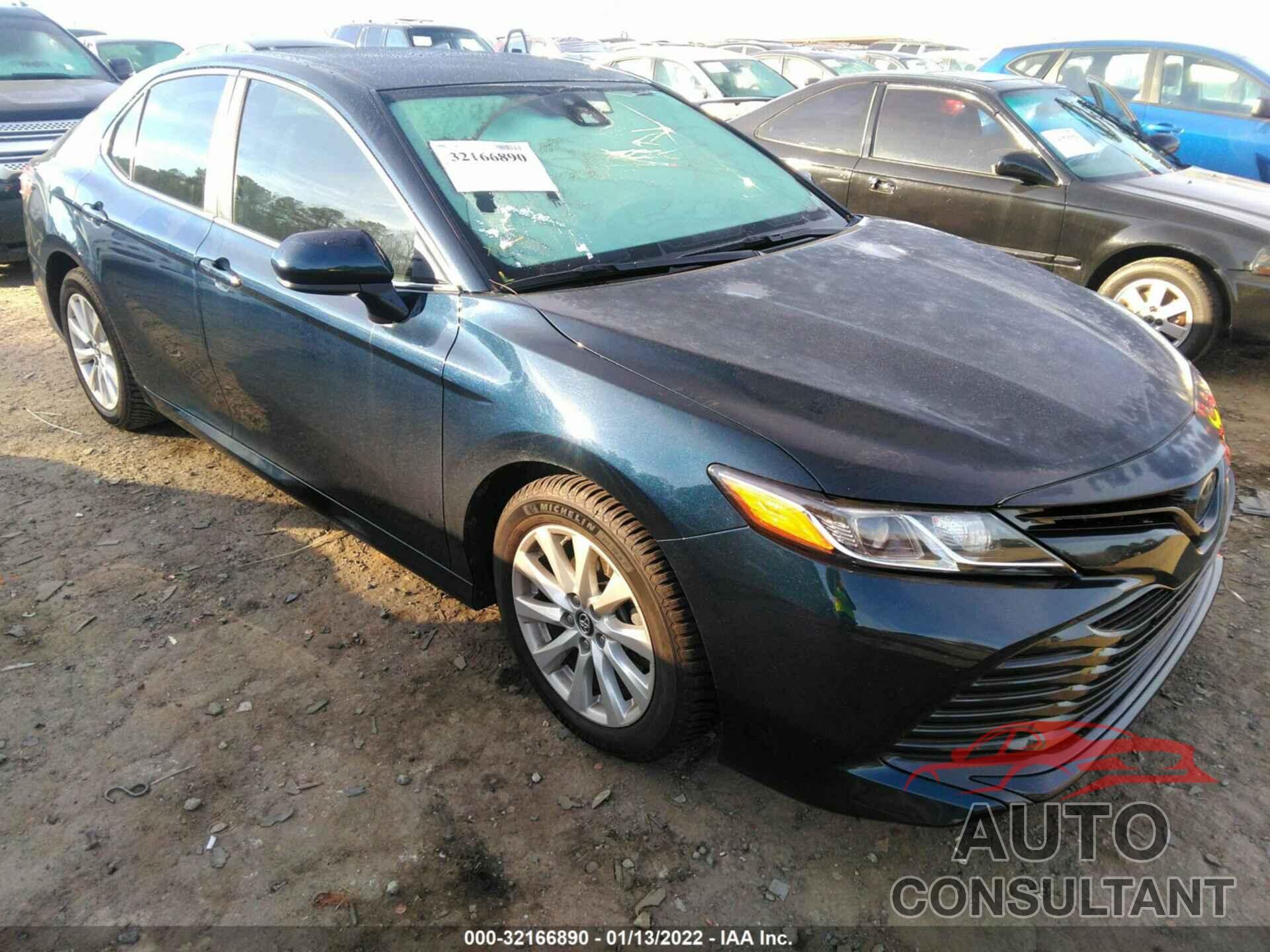 TOYOTA CAMRY 2019 - 4T1B11HK8KU847079
