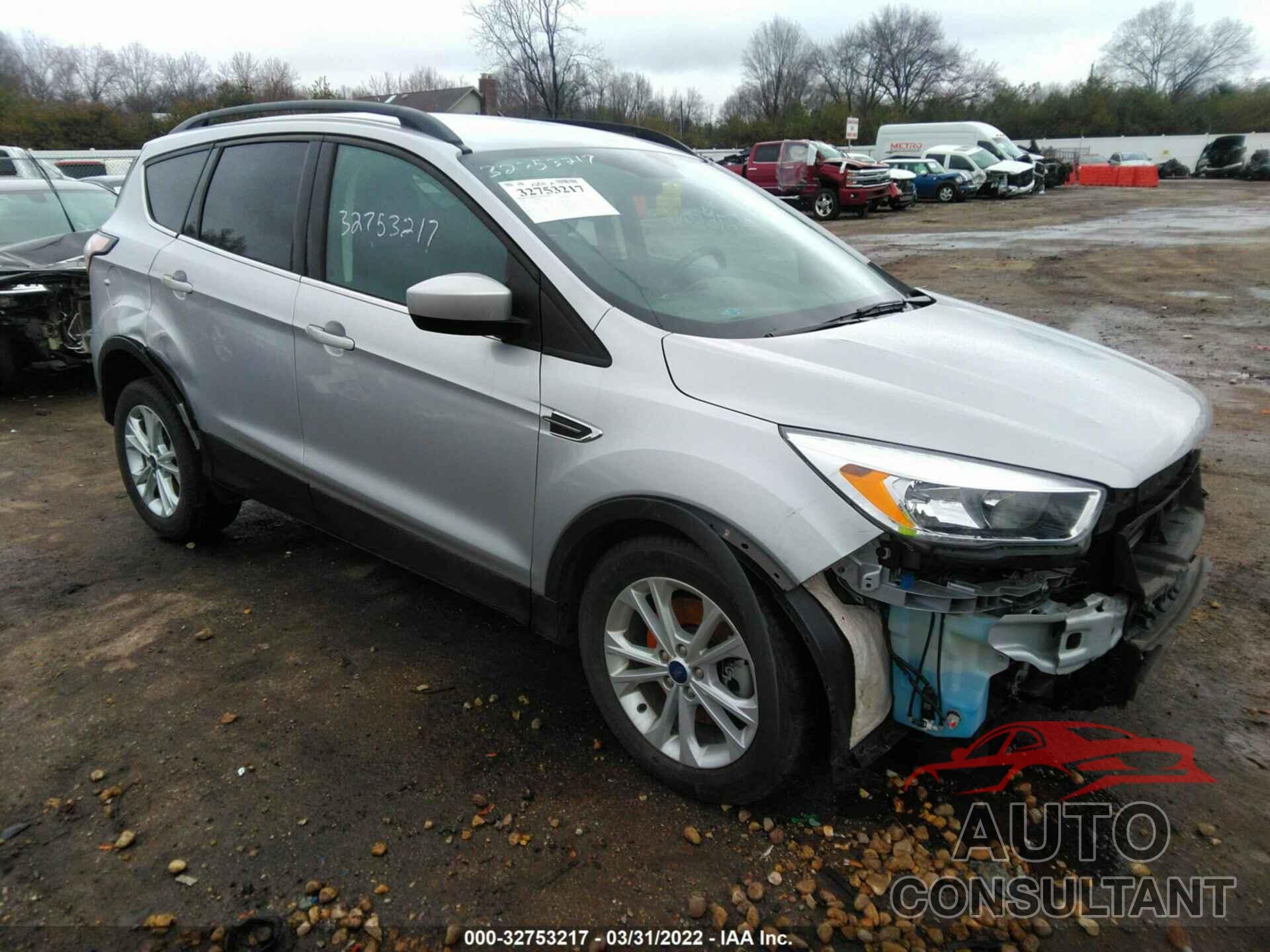 FORD ESCAPE 2018 - 1FMCU9GD8JUC32897