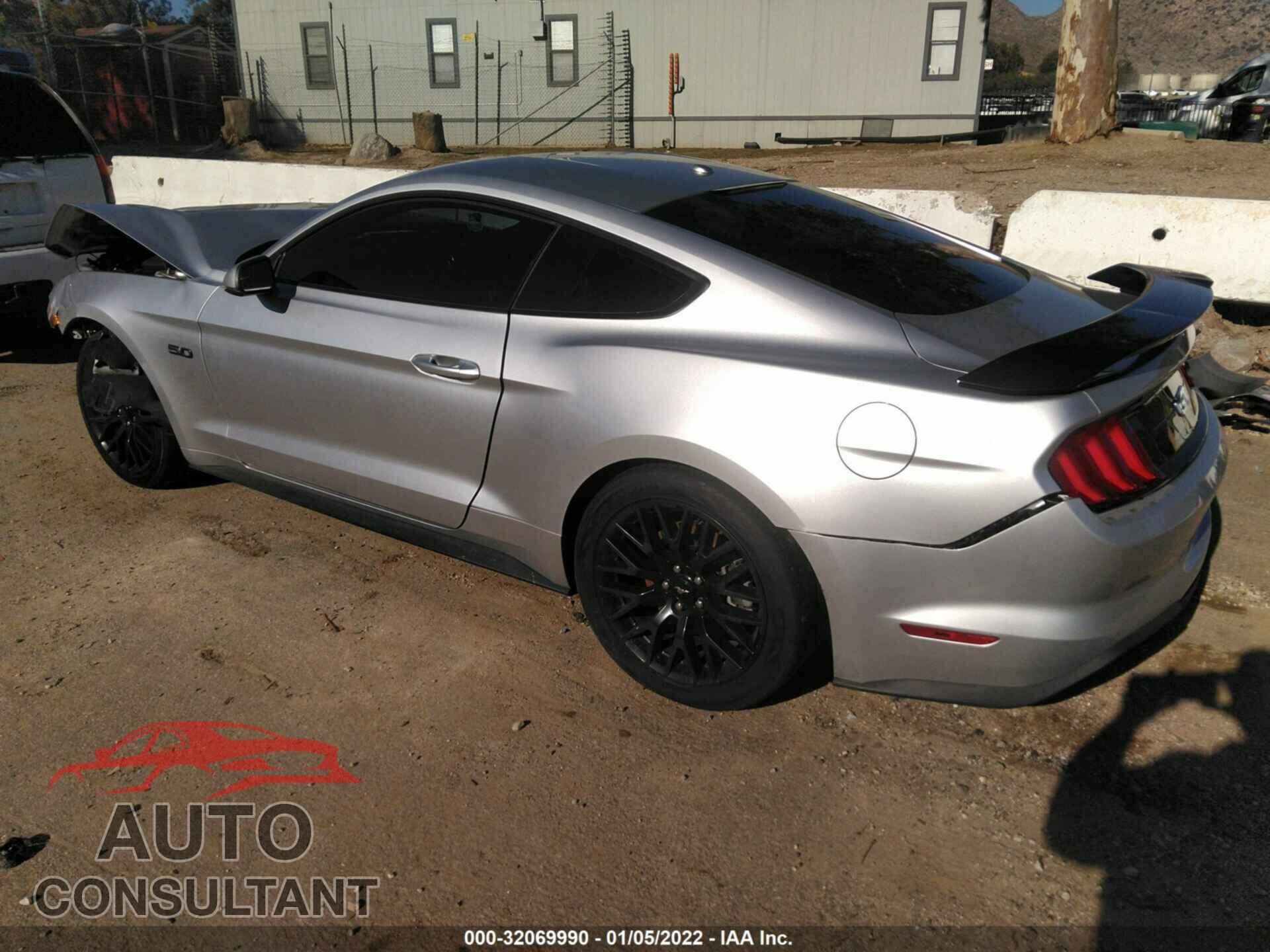 FORD MUSTANG 2018 - 1FA6P8CF2J5125015