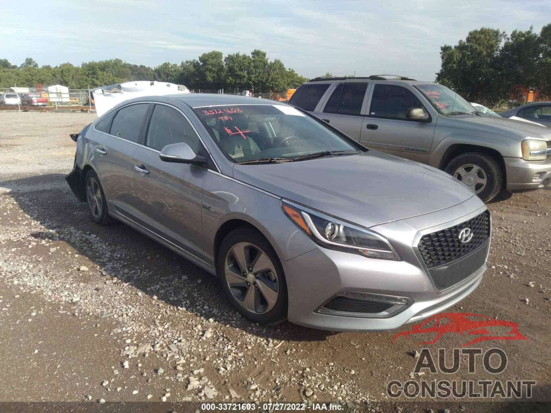 HYUNDAI SONATA HYBRID 2016 - KMHE34L12GA027693