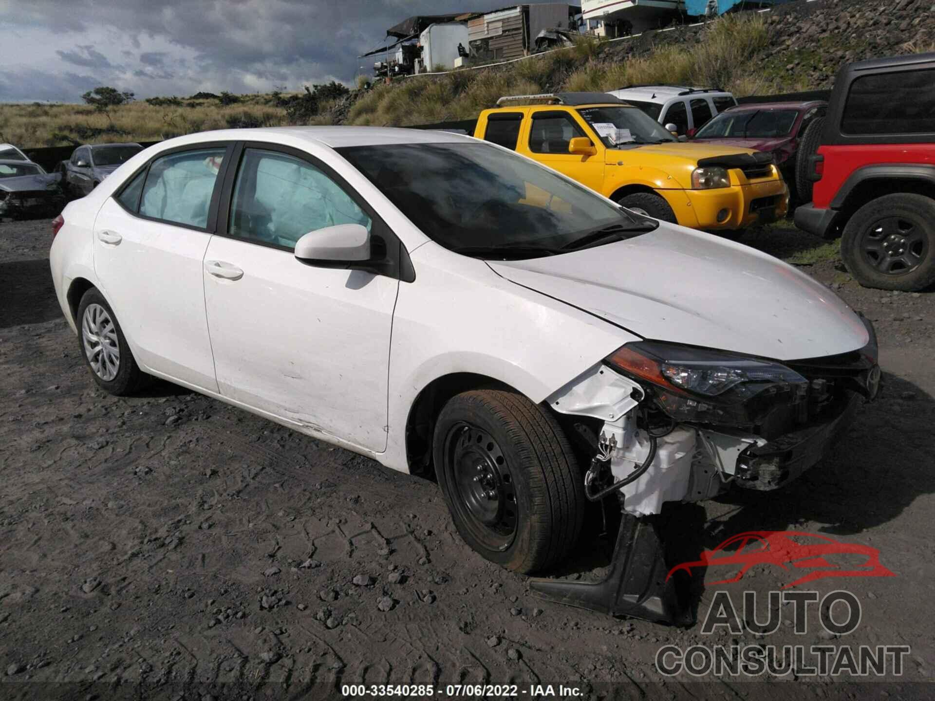 TOYOTA COROLLA 2017 - 5YFBURHE9HP611597