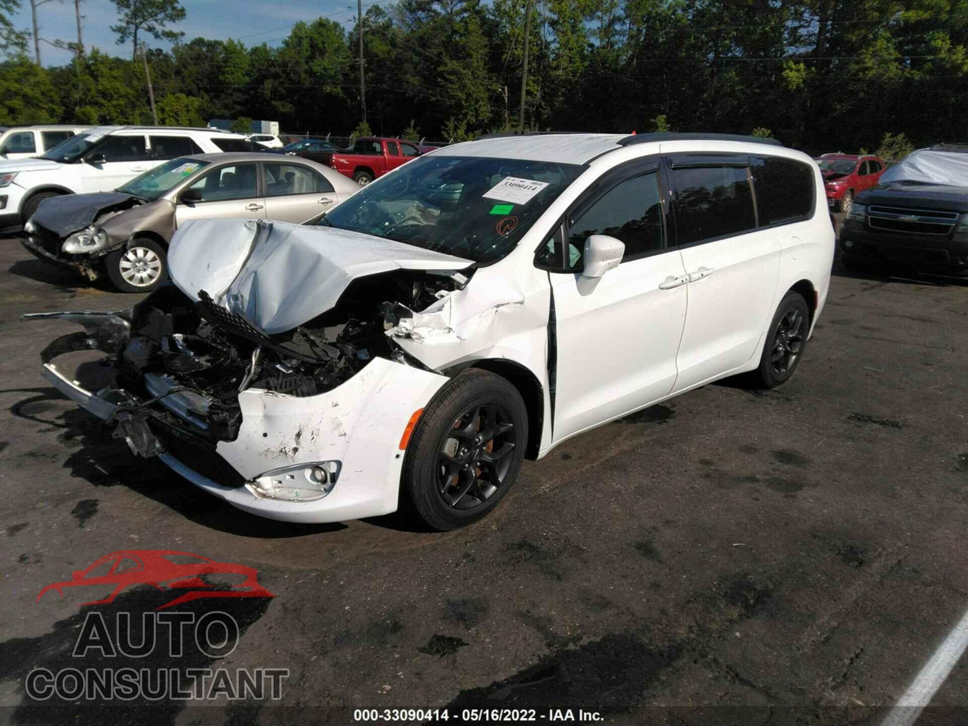 CHRYSLER PACIFICA 2019 - 2C4RC1EG2KR577275