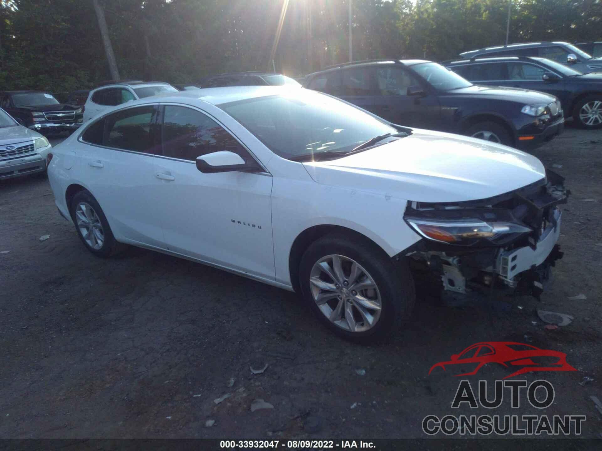 CHEVROLET MALIBU 2020 - 1G1ZD5STXLF065867