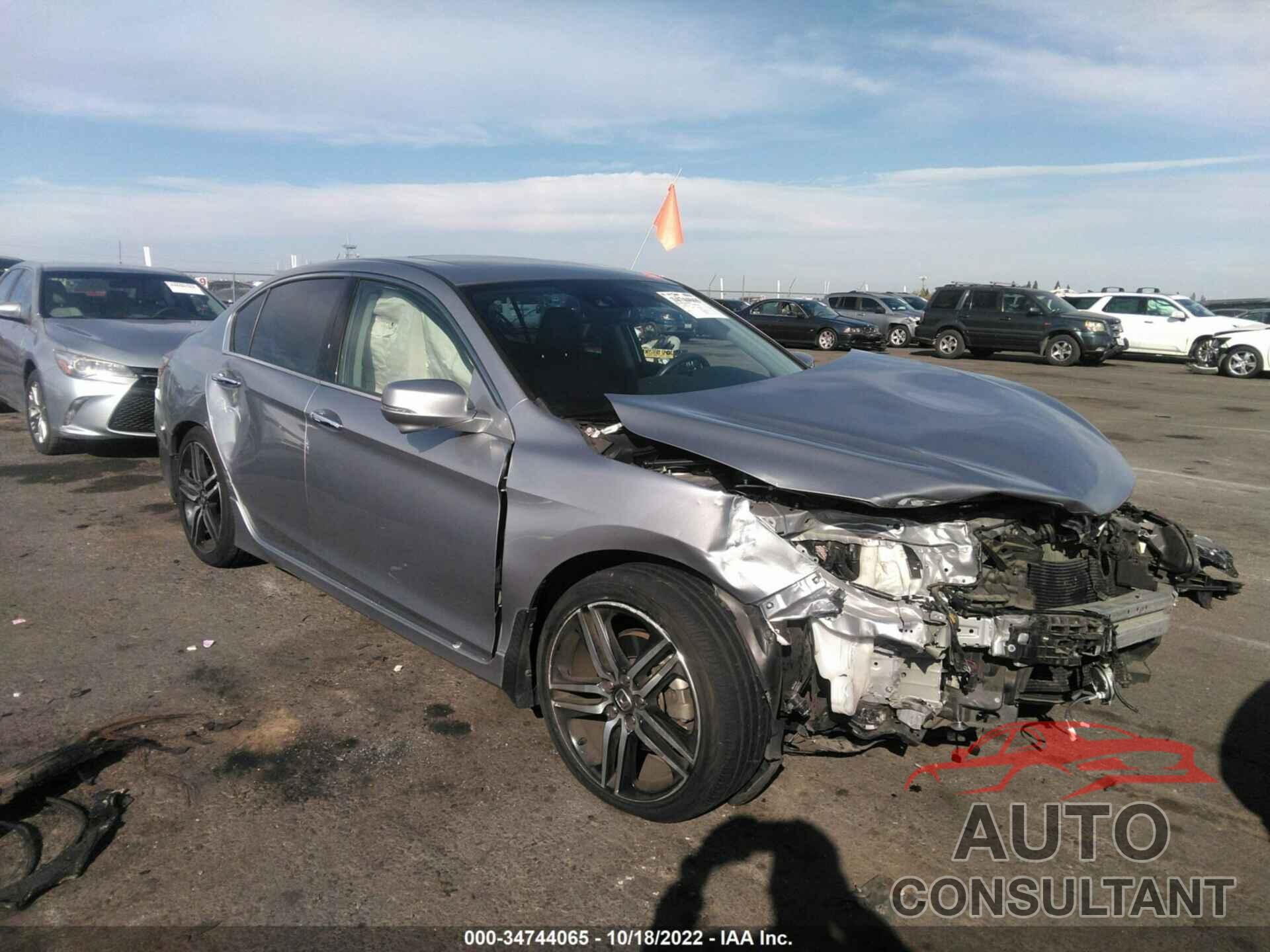 HONDA ACCORD 2017 - 1HGCR3F99HA038490