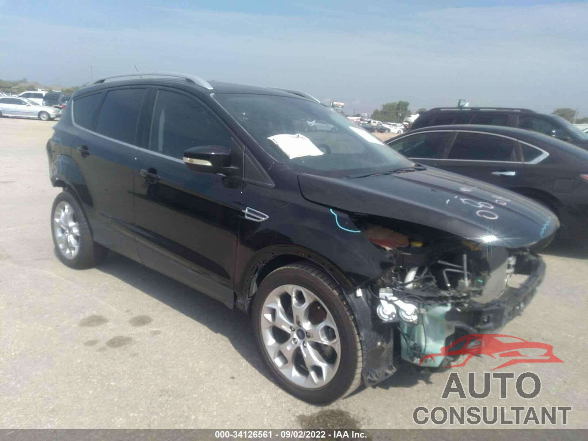 FORD ESCAPE 2016 - 1FMCU0J95GUA09211