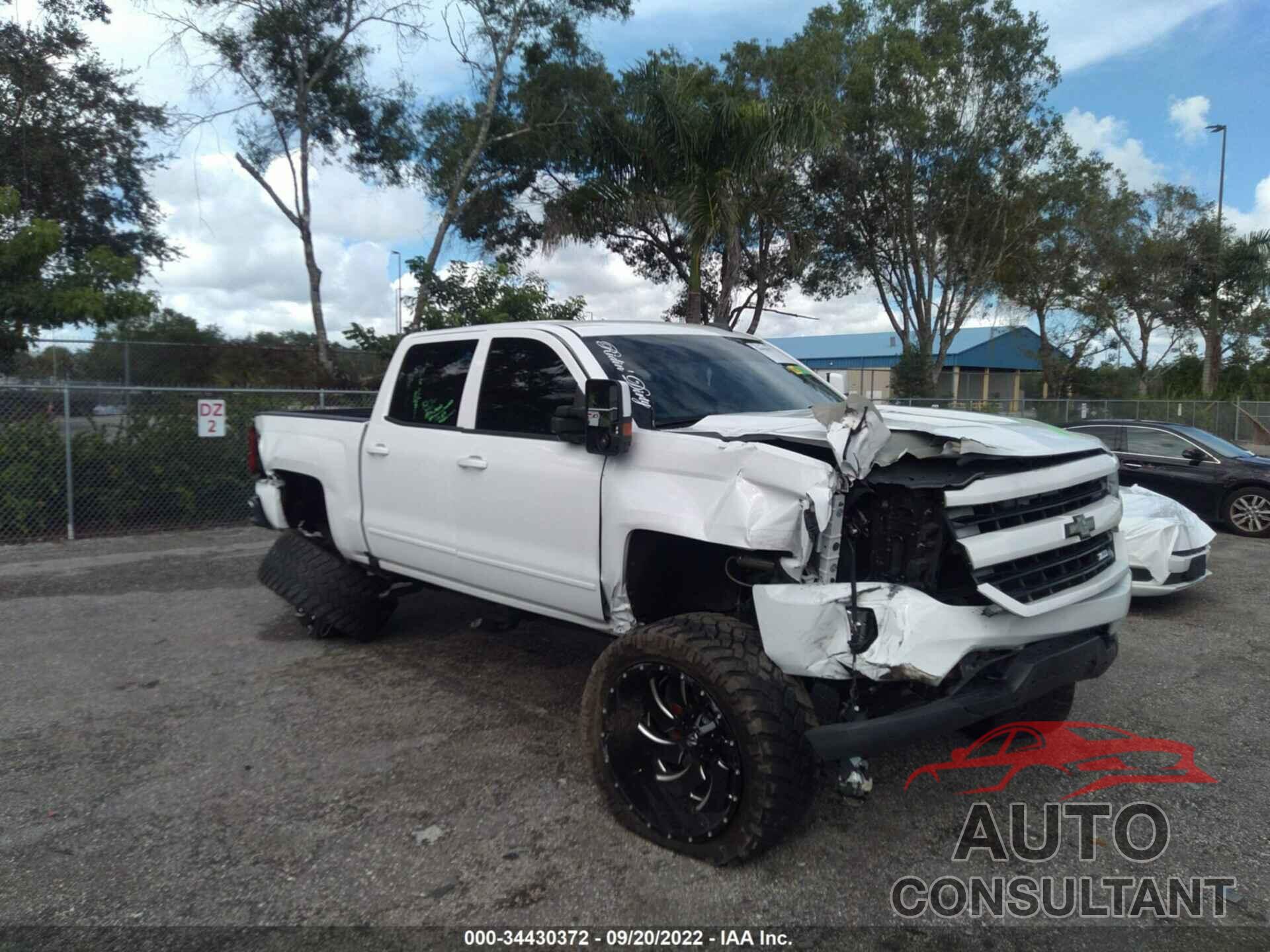 CHEVROLET SILVERADO 1500 2016 - 3GCUKREC9GG256047
