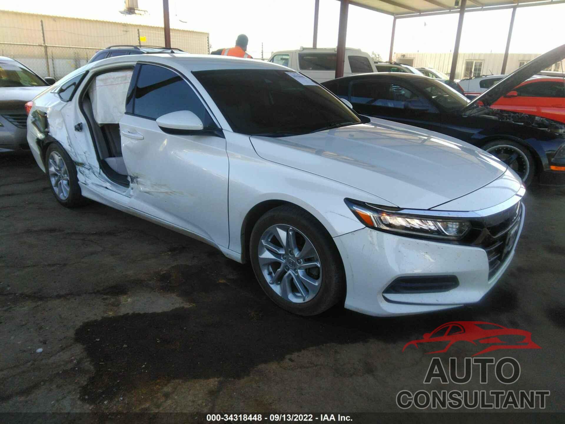 HONDA ACCORD SEDAN 2018 - 1HGCV1F10JA052777