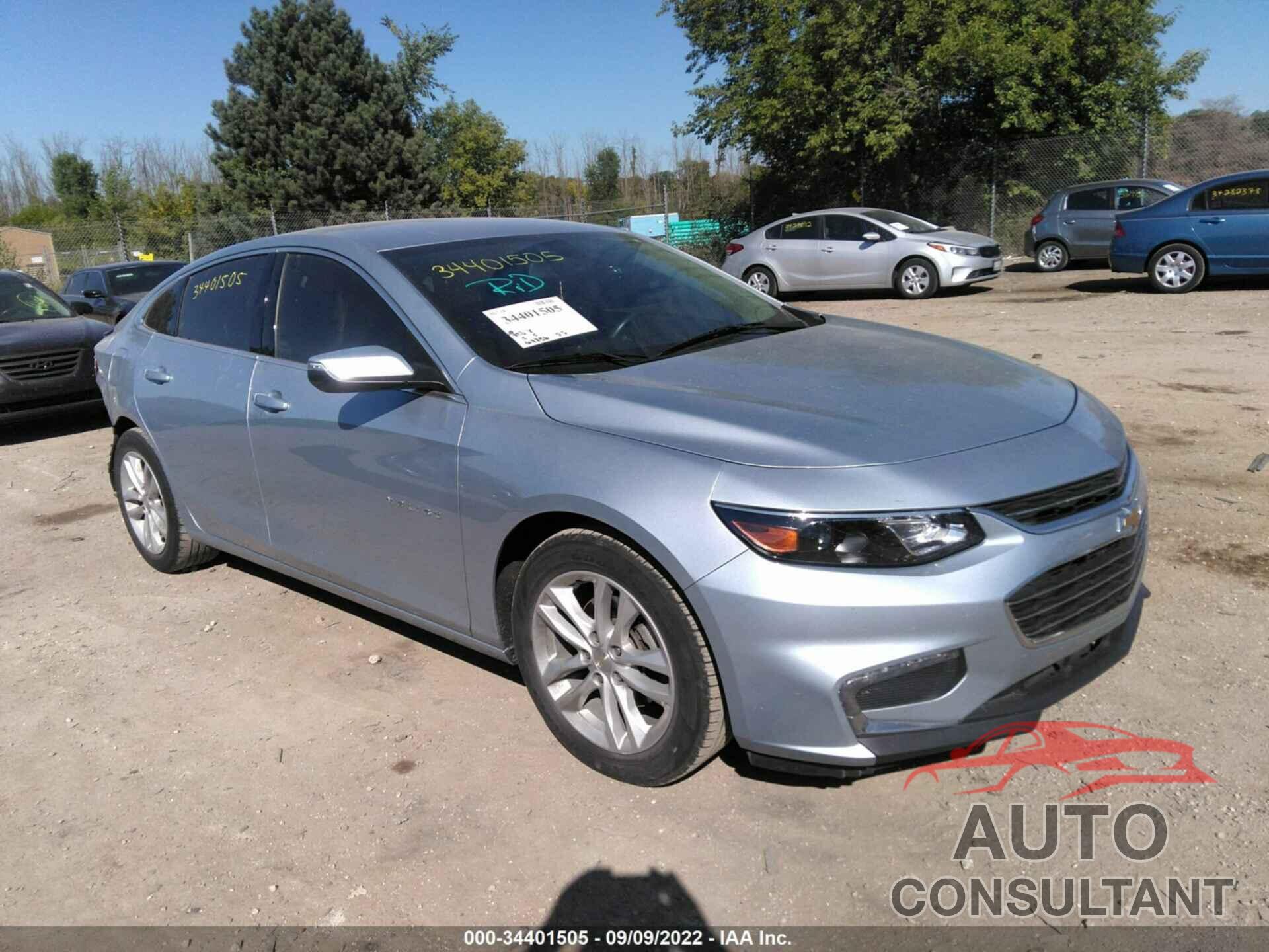 CHEVROLET MALIBU 2017 - 1G1ZE5ST6HF240989