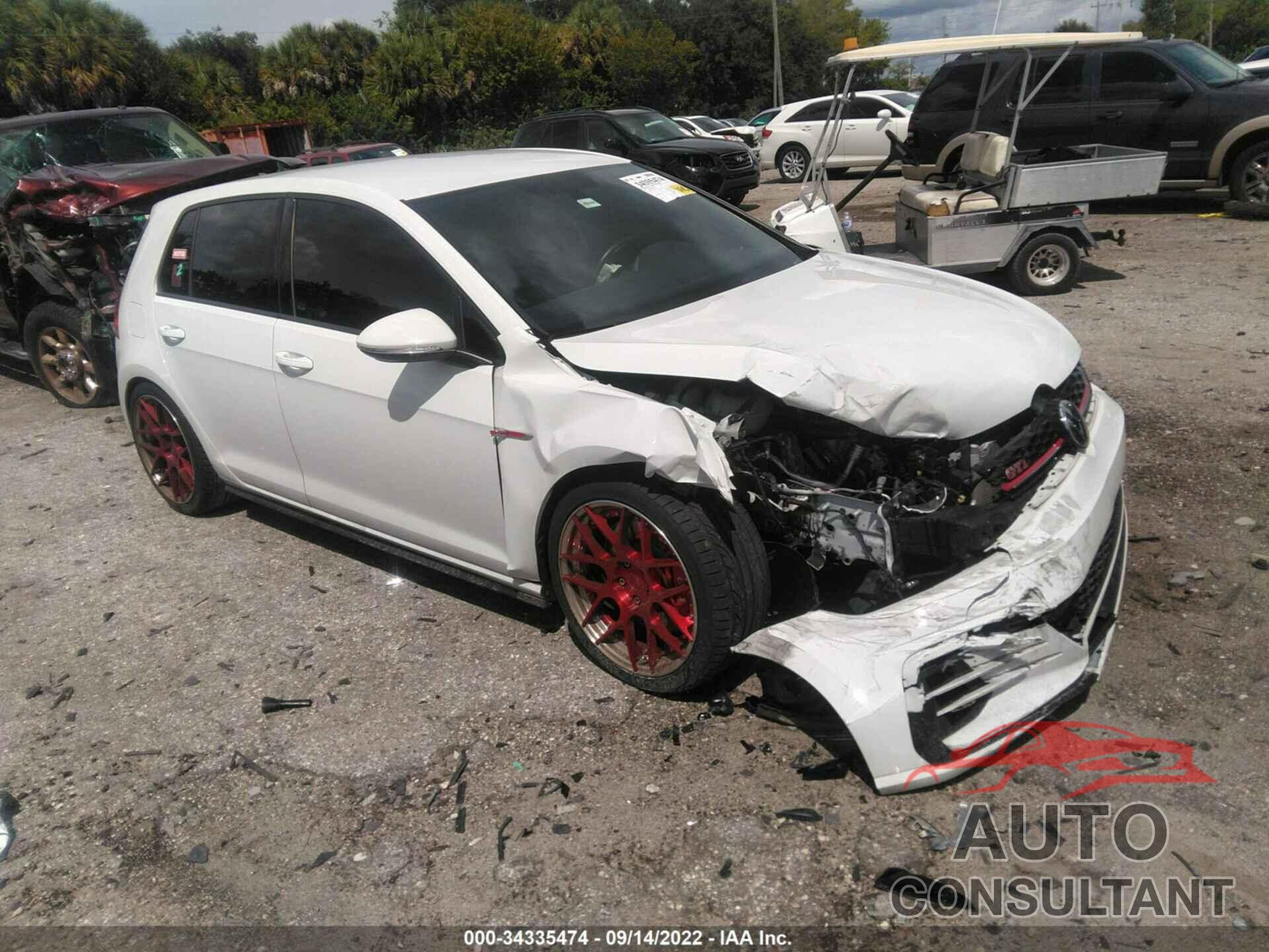 VOLKSWAGEN GOLF GTI 2019 - 3VW6T7AU7KM030167