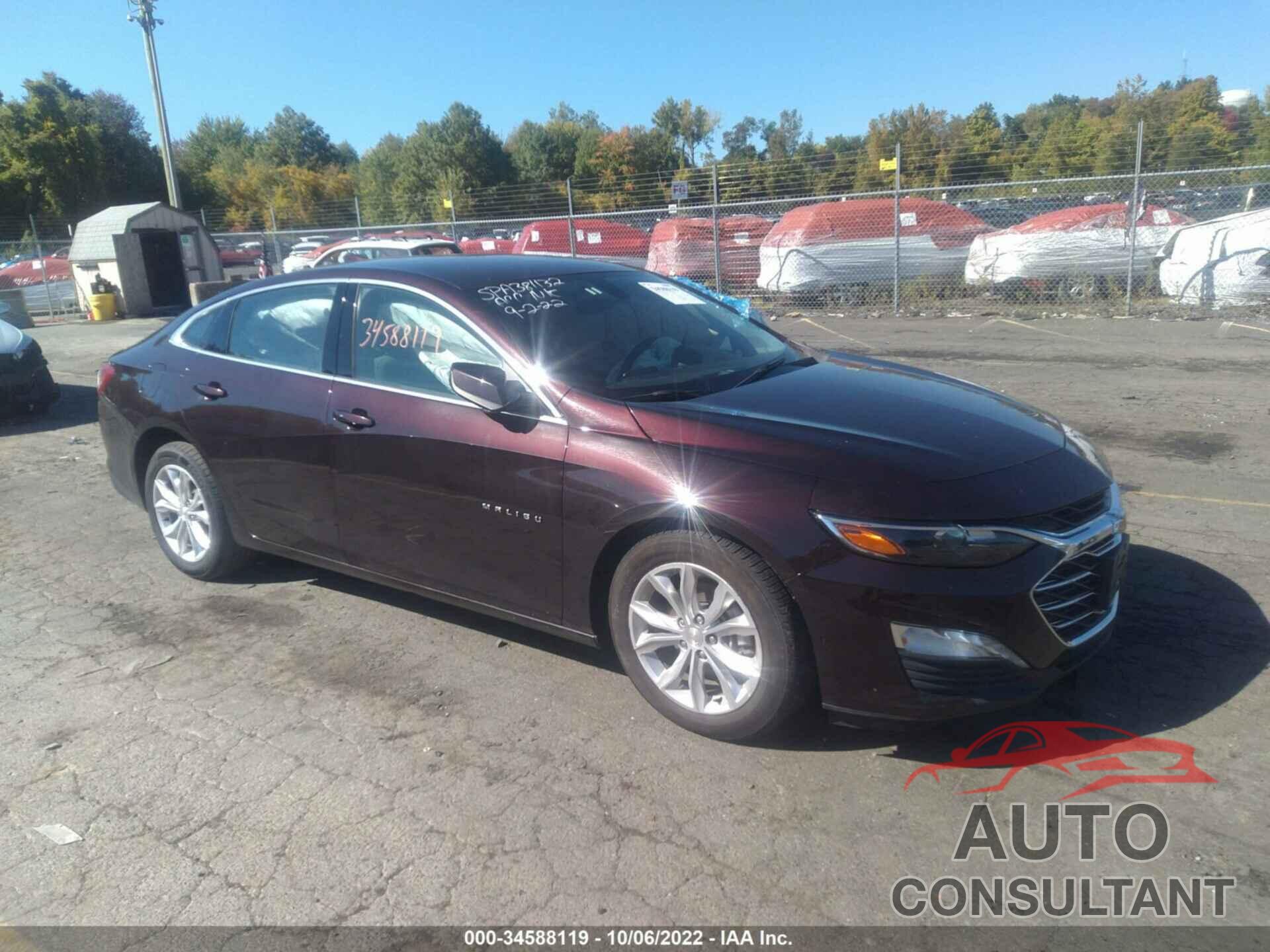 CHEVROLET MALIBU 2021 - 1G1ZD5ST5MF024970