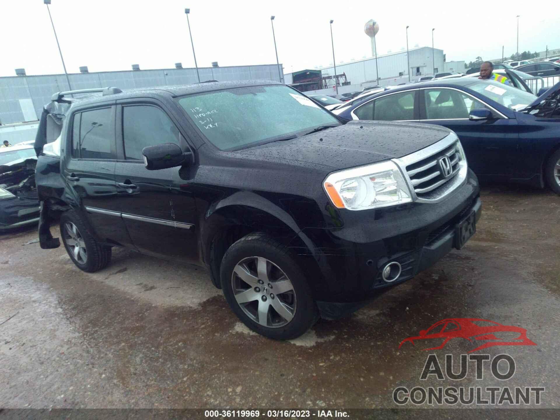 HONDA PILOT 2015 - 5FNYF3H94FB021921