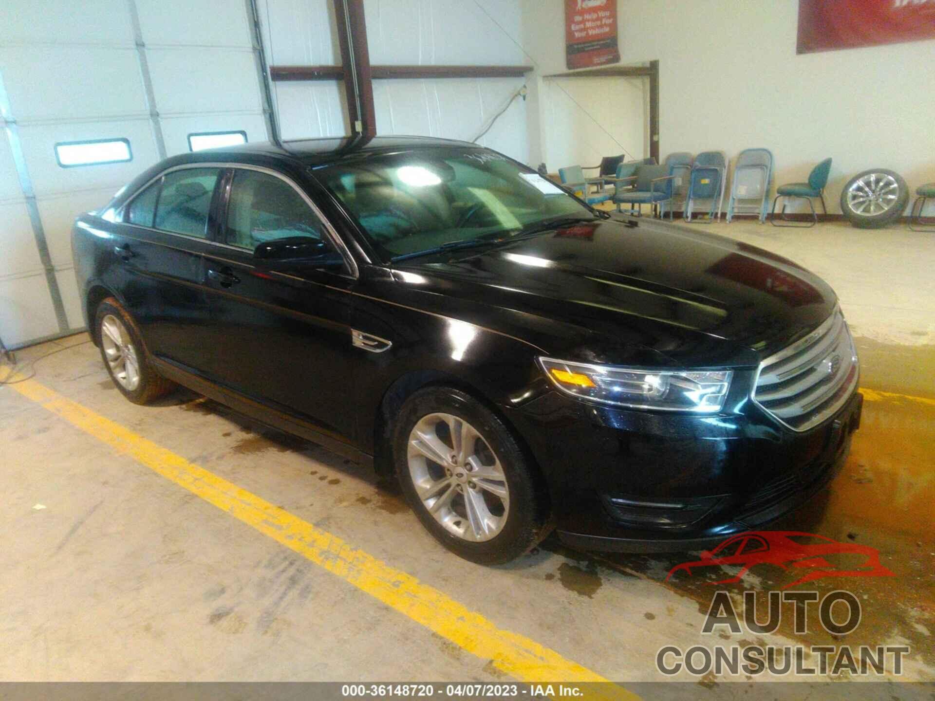 FORD TAURUS 2017 - 1FAHP2E86HG115669