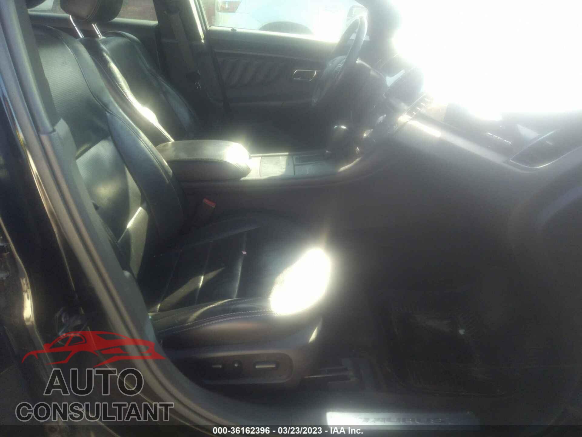 FORD TAURUS 2016 - 1FAHP2F81GG110859