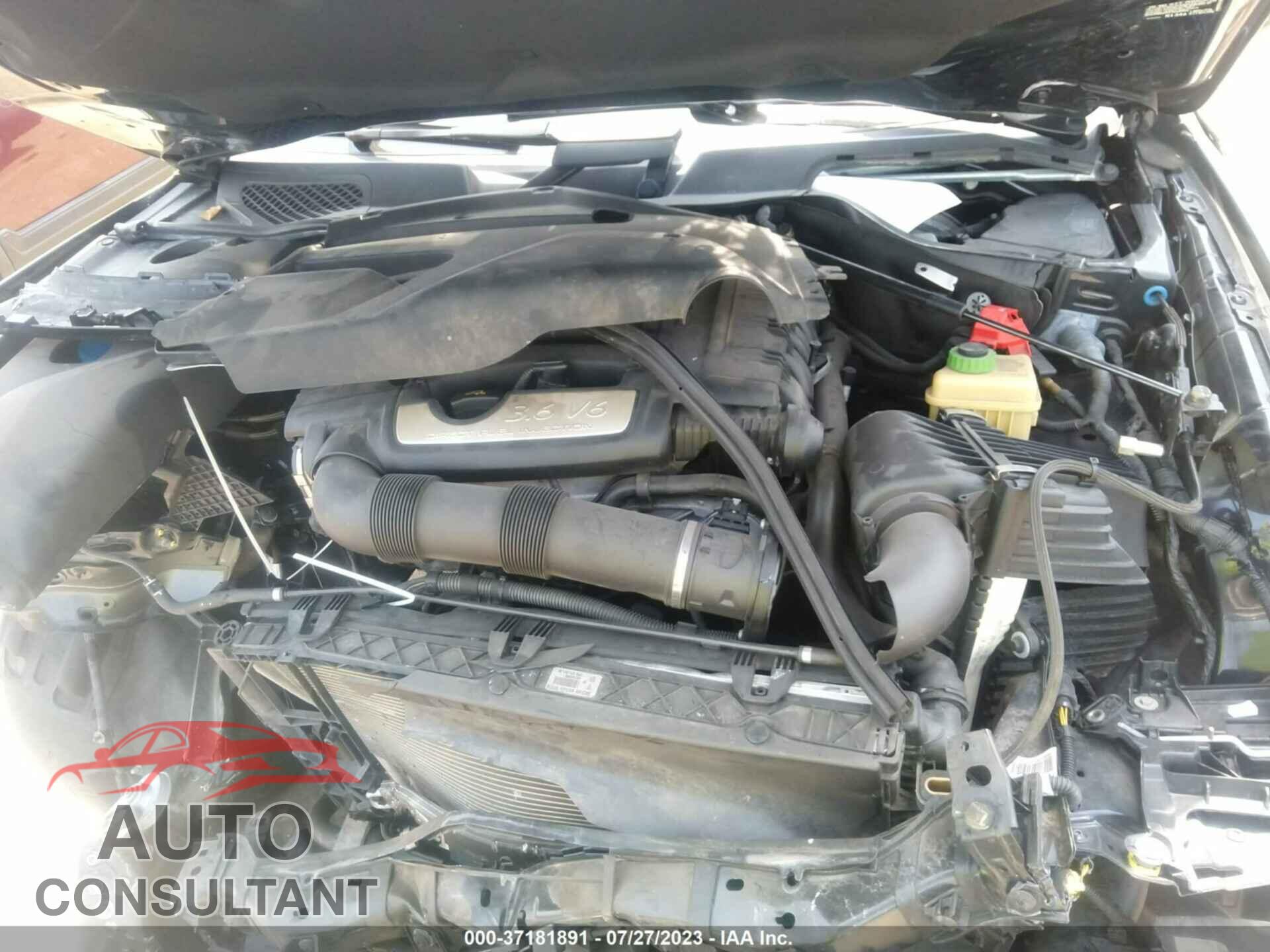 PORSCHE CAYENNE 2017 - WP1AA2A29HKA87487