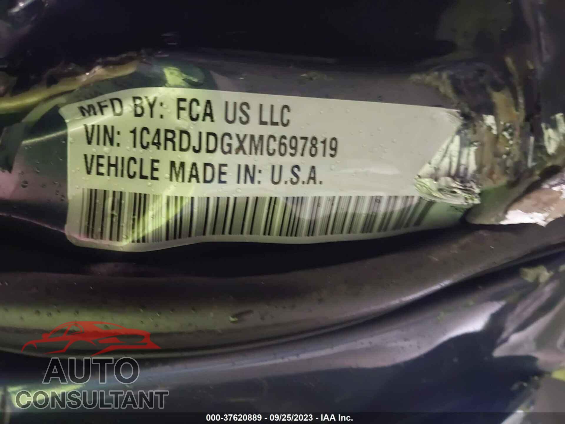 DODGE DURANGO 2021 - 1C4RDJDGXMC697819