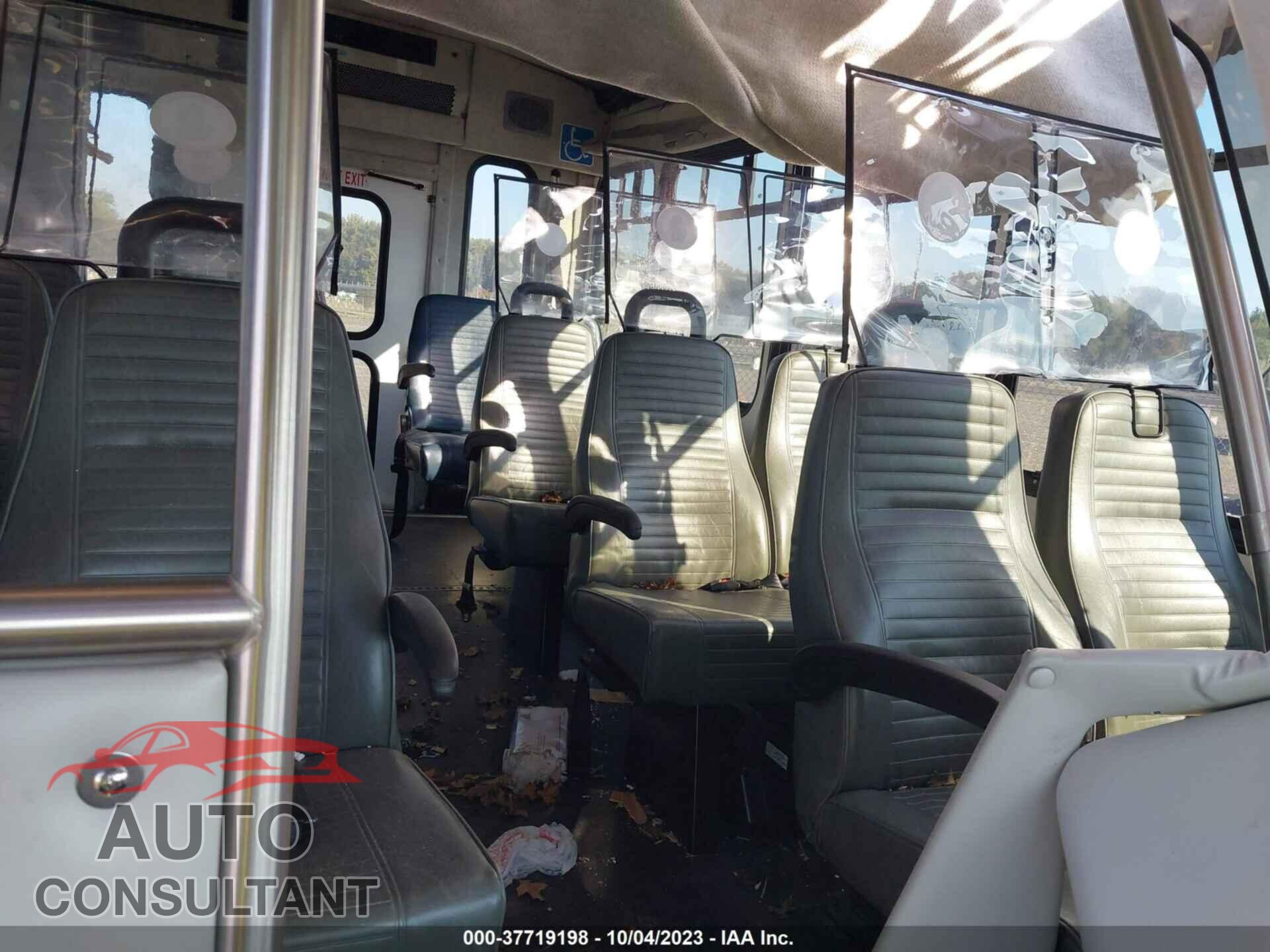 FORD E-350 CUTAWAY 2017 - 1FDEE3FS7HDC35450