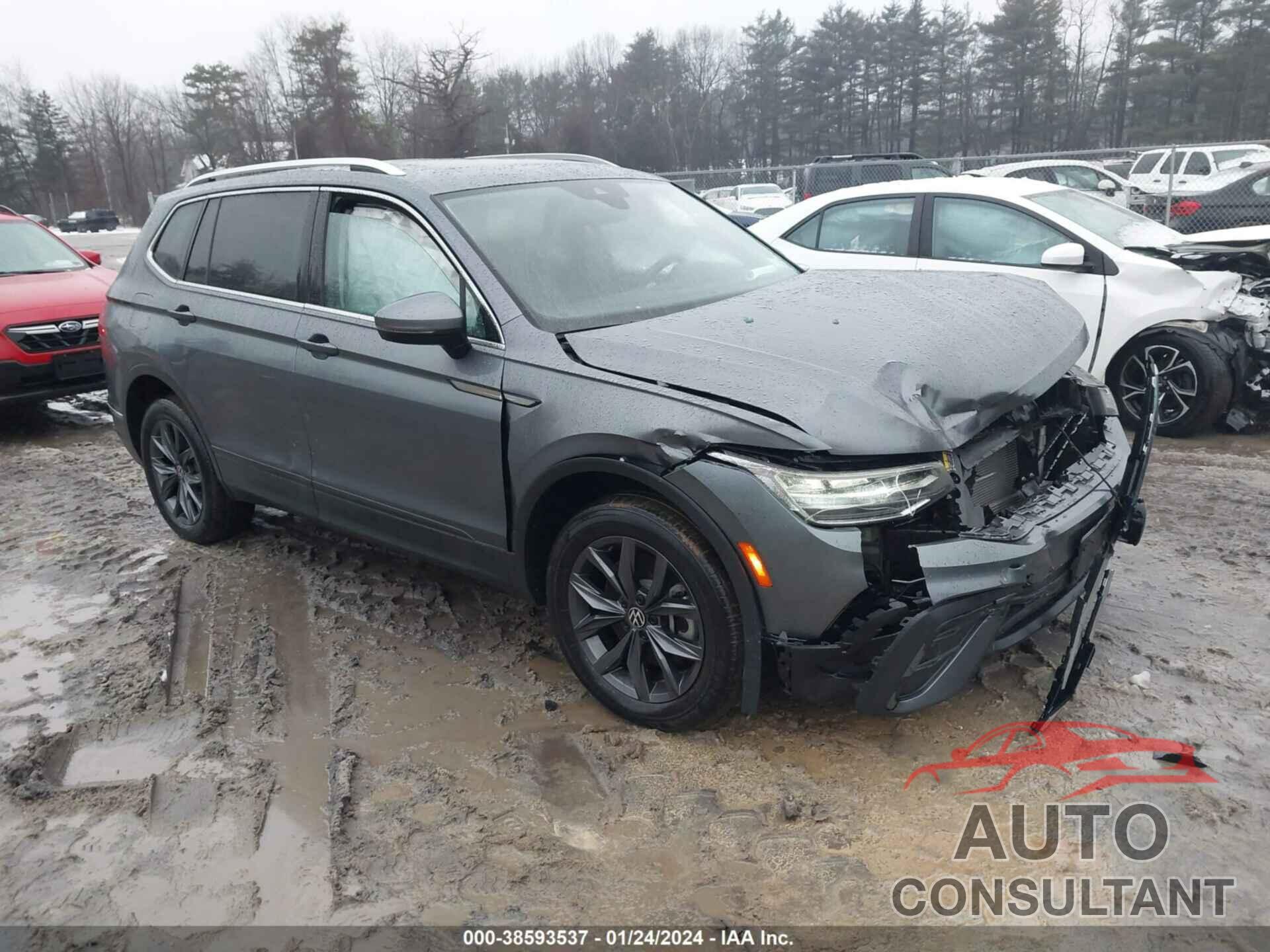 VOLKSWAGEN TIGUAN 2022 - 3VV2B7AX5NM049336