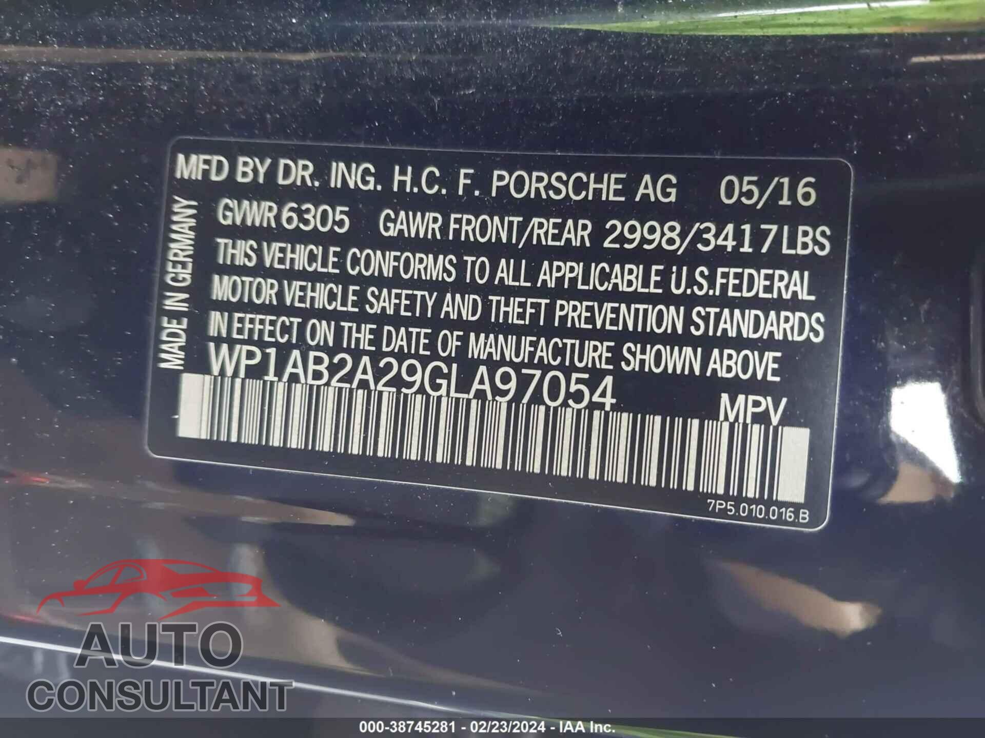 PORSCHE CAYENNE 2016 - WP1AB2A29GLA97054