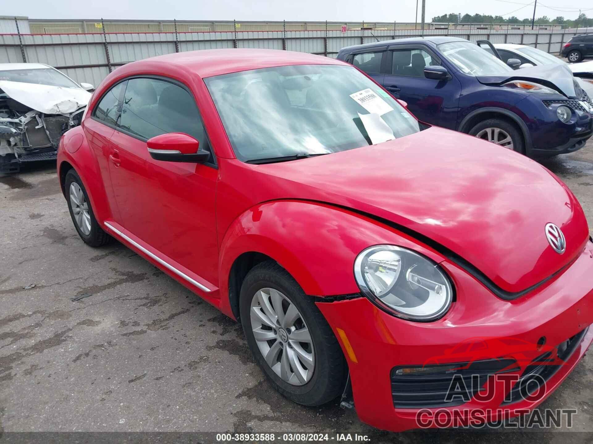 VOLKSWAGEN BEETLE 2019 - 3VWFD7AT9KM712164