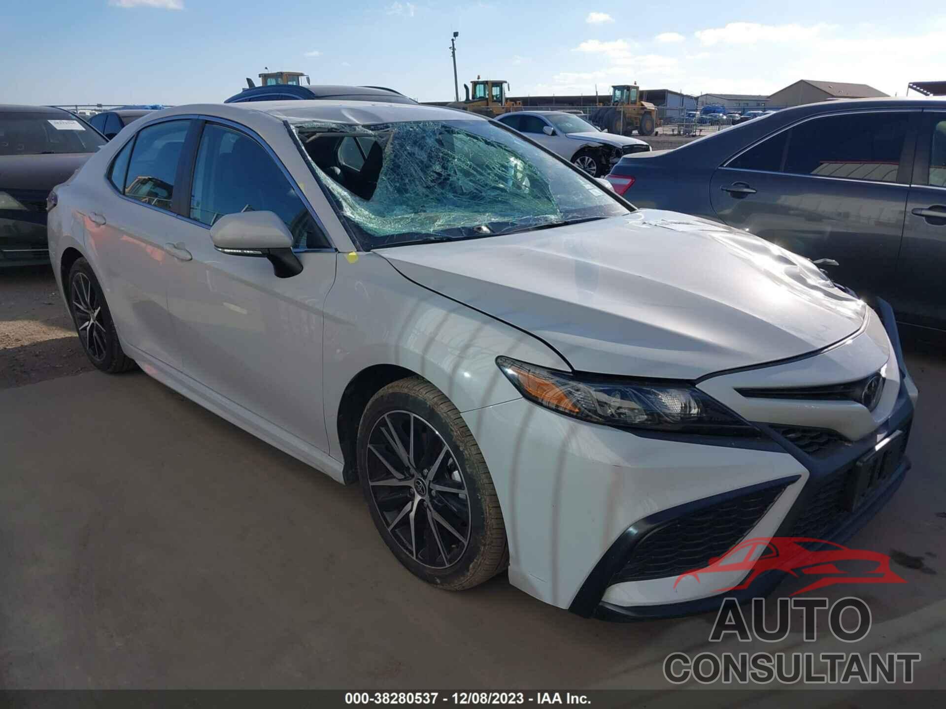 TOYOTA CAMRY 2023 - 4T1G11AK1PU119546